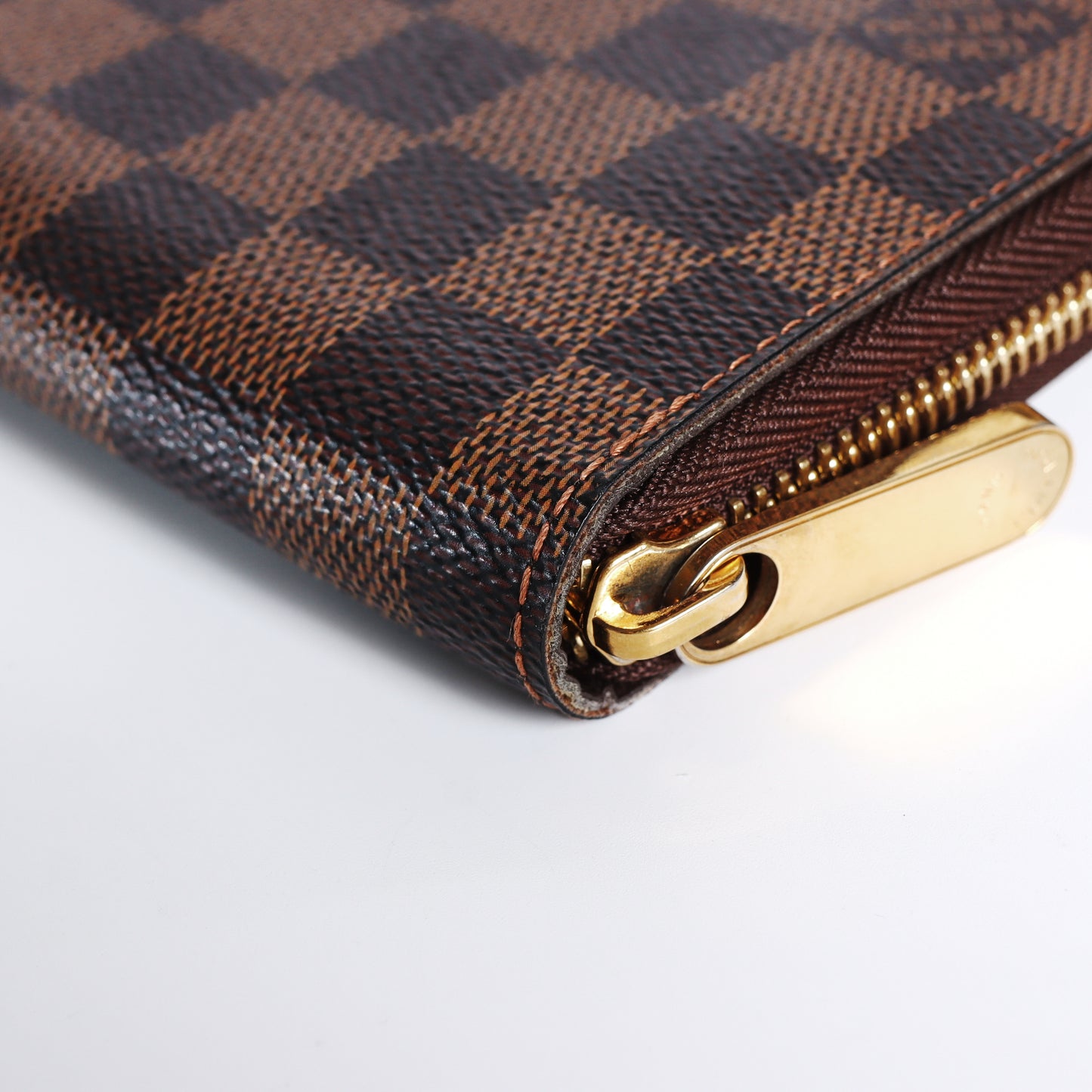 Pre-Owned Louis Vuitton Zippy Wallet Damier Ebene Coated Canvas 12105377