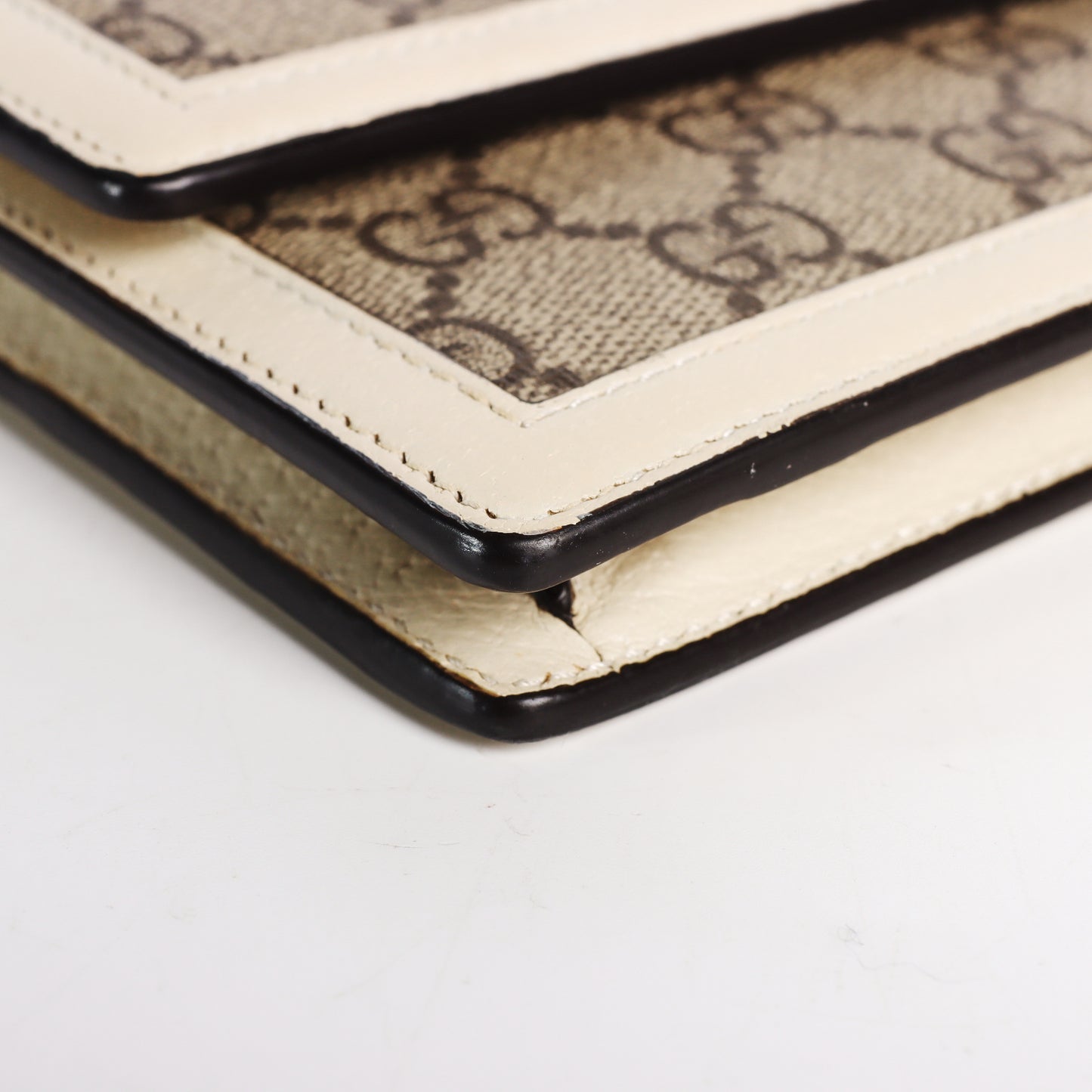 Pre-Owned Gucci Queen Margaret Beige GG Supreme Coated Canvas Wallet on Chain  13054235 L