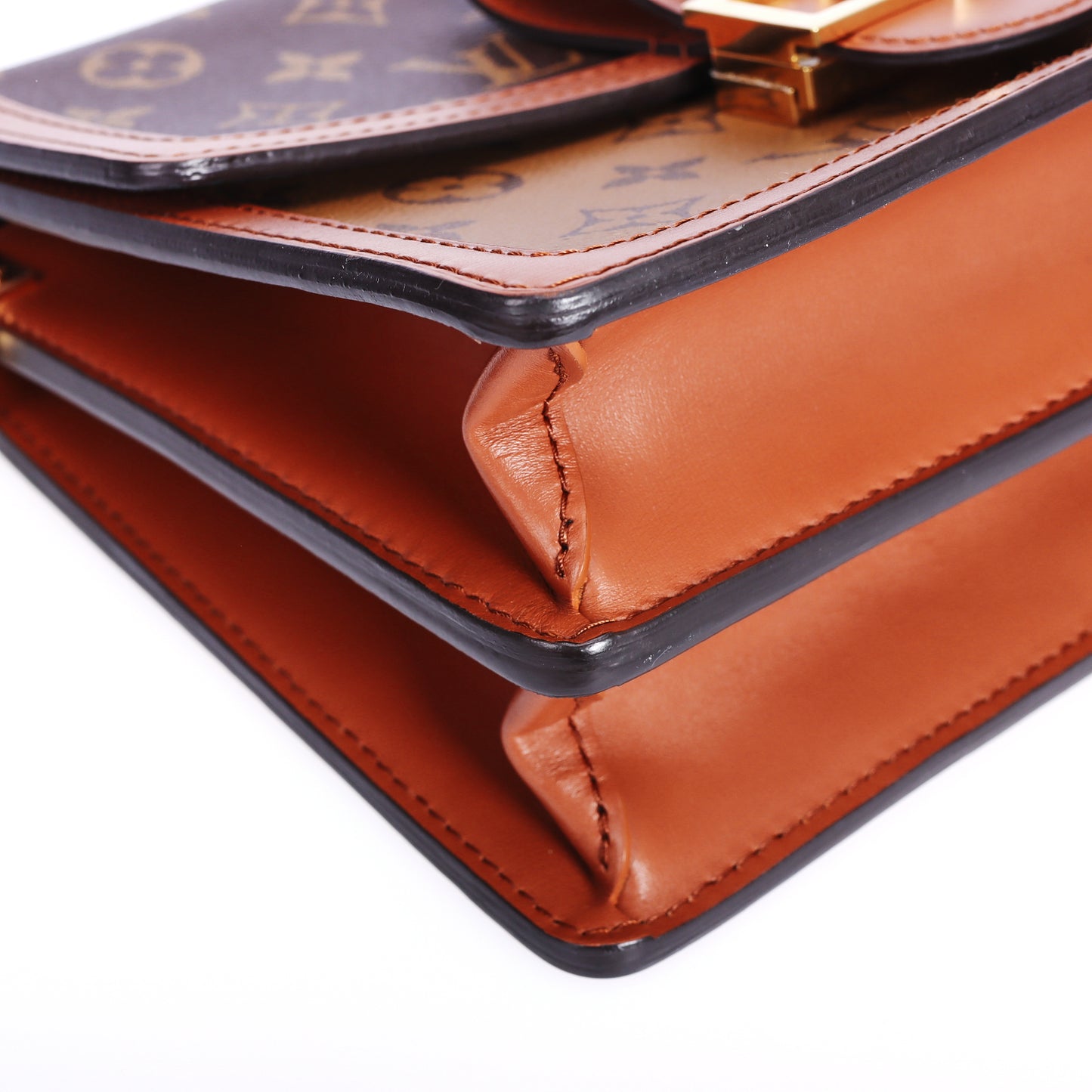 Pre-Owned Louis Vuitton Dauphine Medium Size Brown Monogram Coated Canvas Shoulder Bag 13218034