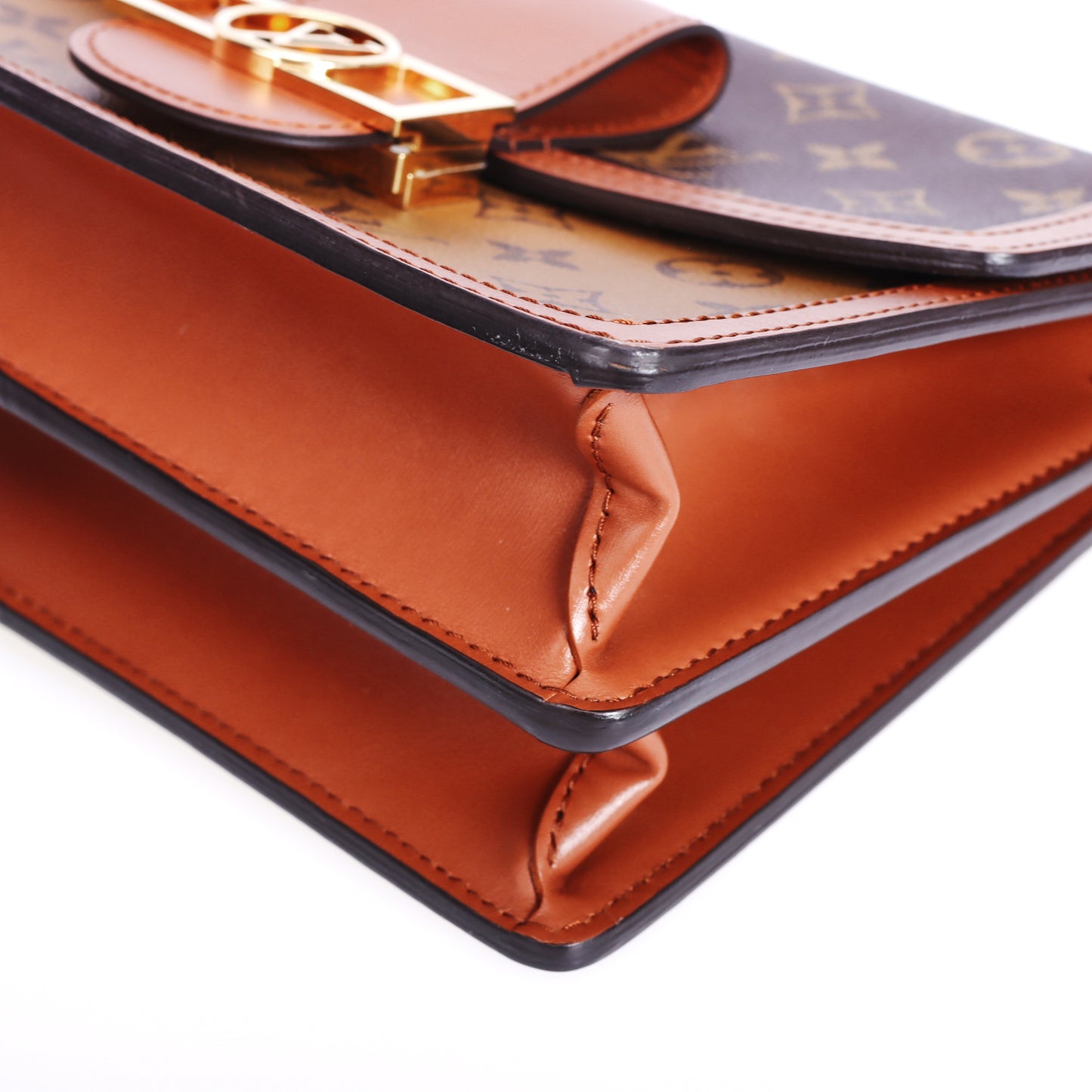 Pre-Owned Louis Vuitton Dauphine Medium Size Brown Monogram Coated Canvas Shoulder Bag 13218034