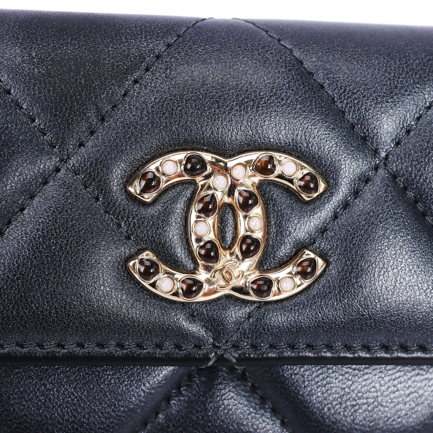 Pre-Owned Chanel 19 Black Quilted  Lambskin Small Wallet 14217671