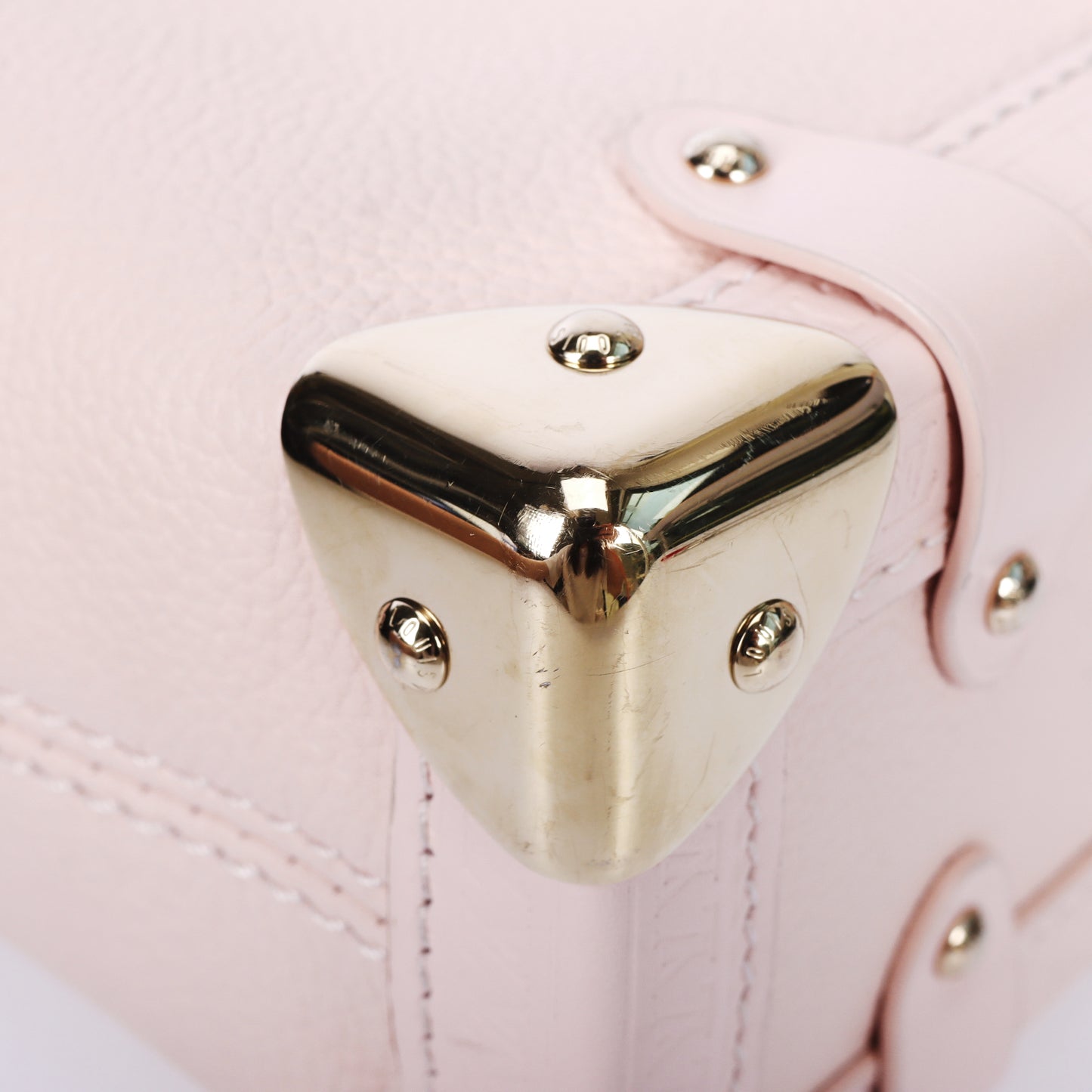 Pre-Owned Louis Vuitton Light Pink Leather Petite Malle Shoulder Bag 15097779