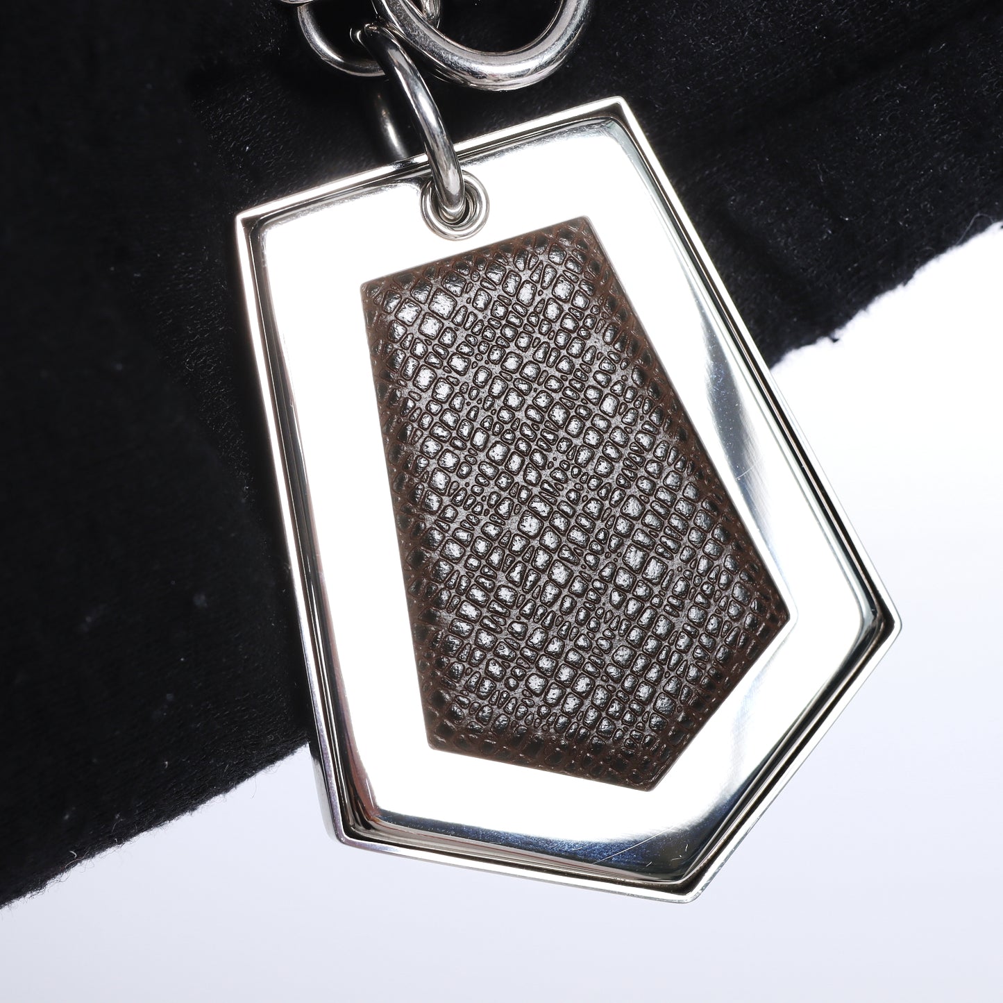 Pre-Owned Louis Vuitton Brown Calfskin Bag Charm 15605219