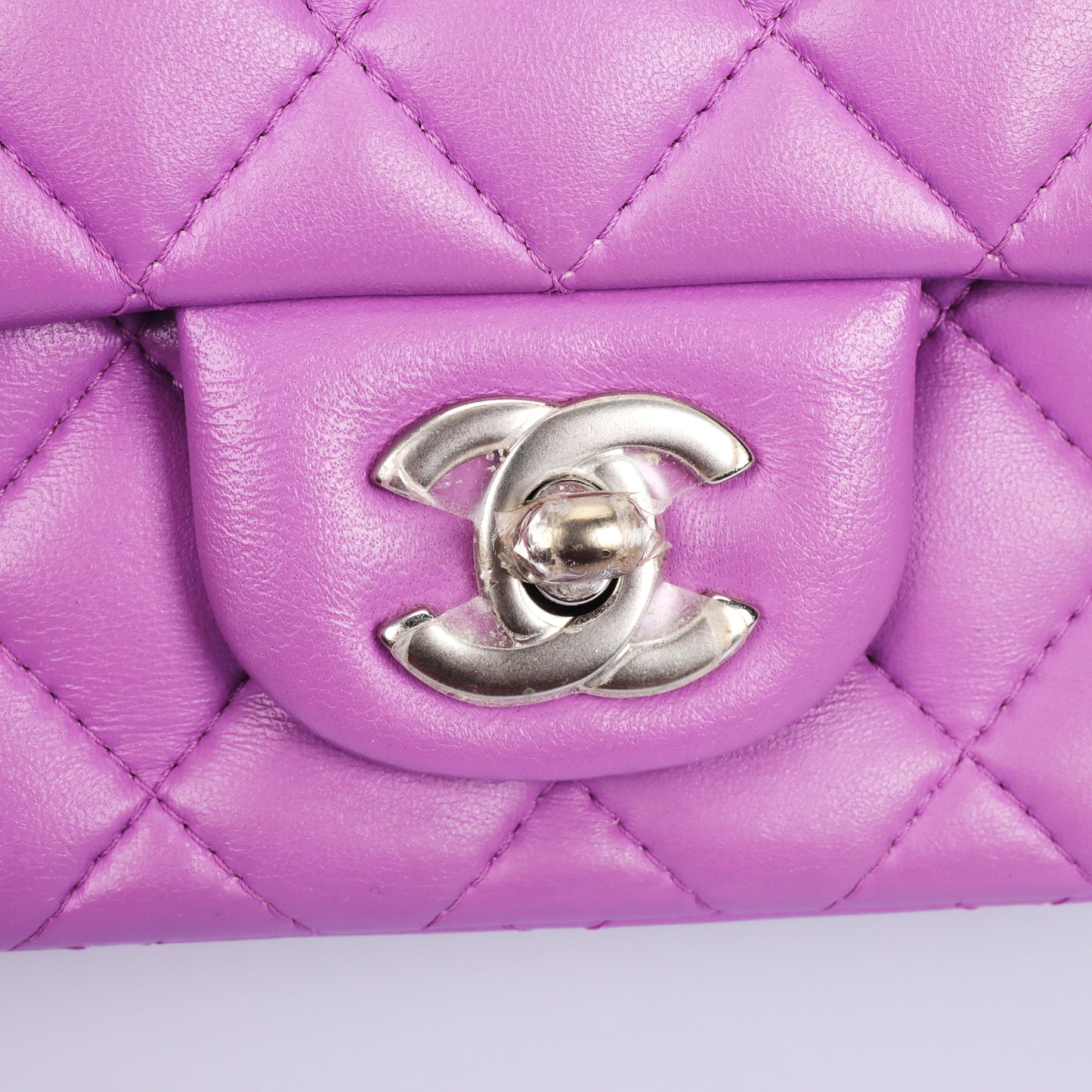 Pre-Owned Chanel Classic Flap Pink Calfskin 15877308