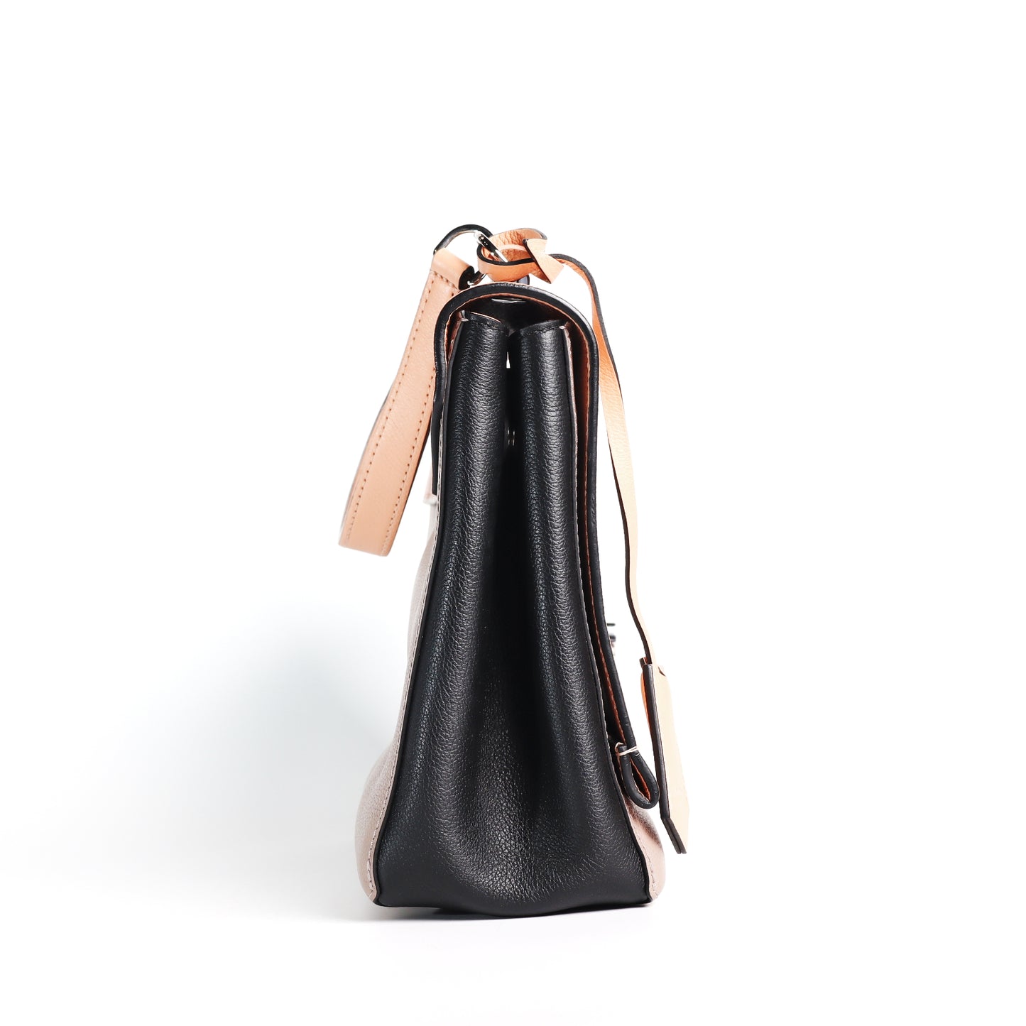 Pre-Owned Louis Vuitton Lockme II Beige Calfskin Shoulder Bag 17895358 c