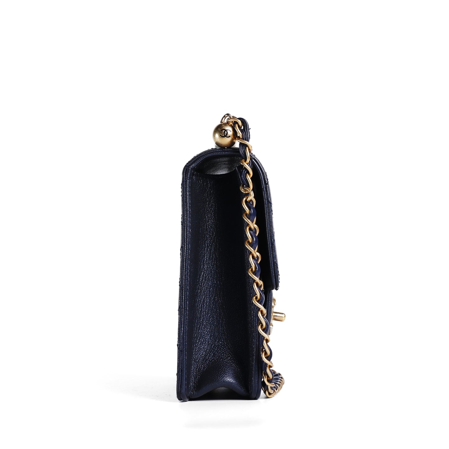 Pre-Owned Chanel CLASSIC FLAP Navy Quilted Lambskin Crossbody Bag 20152307