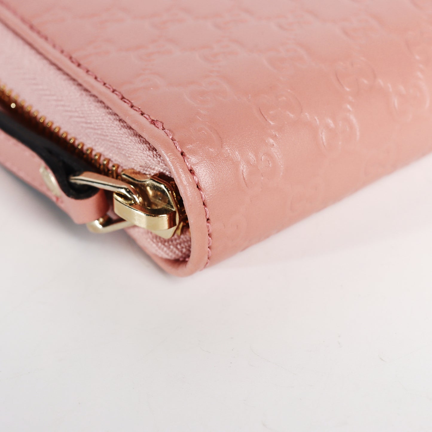 Pre-Owned Gucci Guccissima Pink Calfskin Zip-Around Long Wallet 20872270