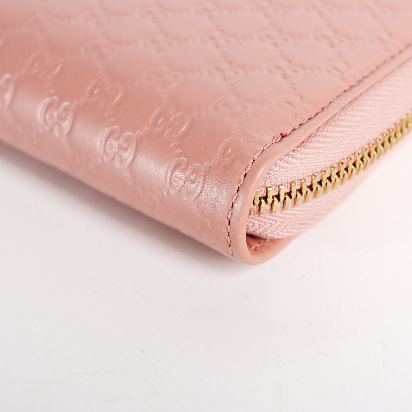 Pre-Owned Gucci Guccissima Pink Calfskin Zip-Around Long Wallet 20872270