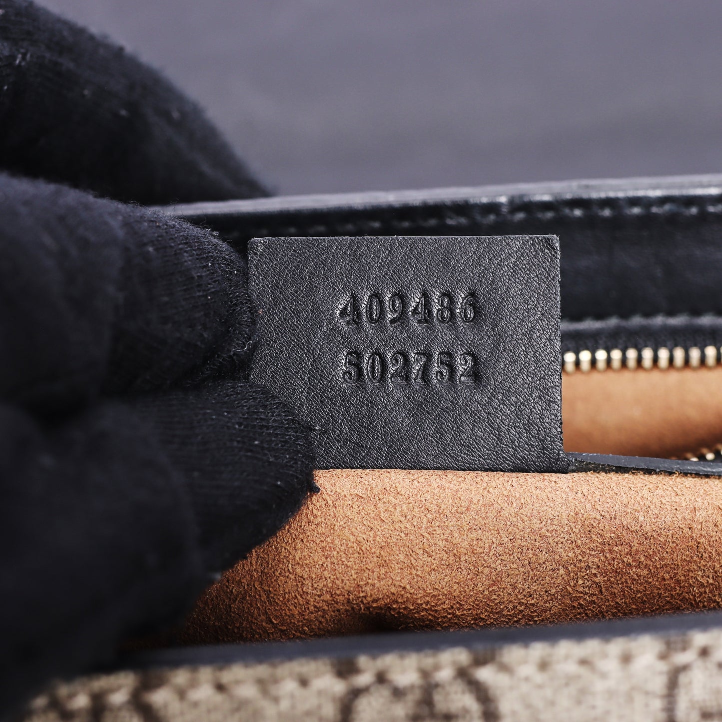 Pre-Owned Gucci Padlock GG Supreme Beige Coated Canvas Shoulder Bag 21992284