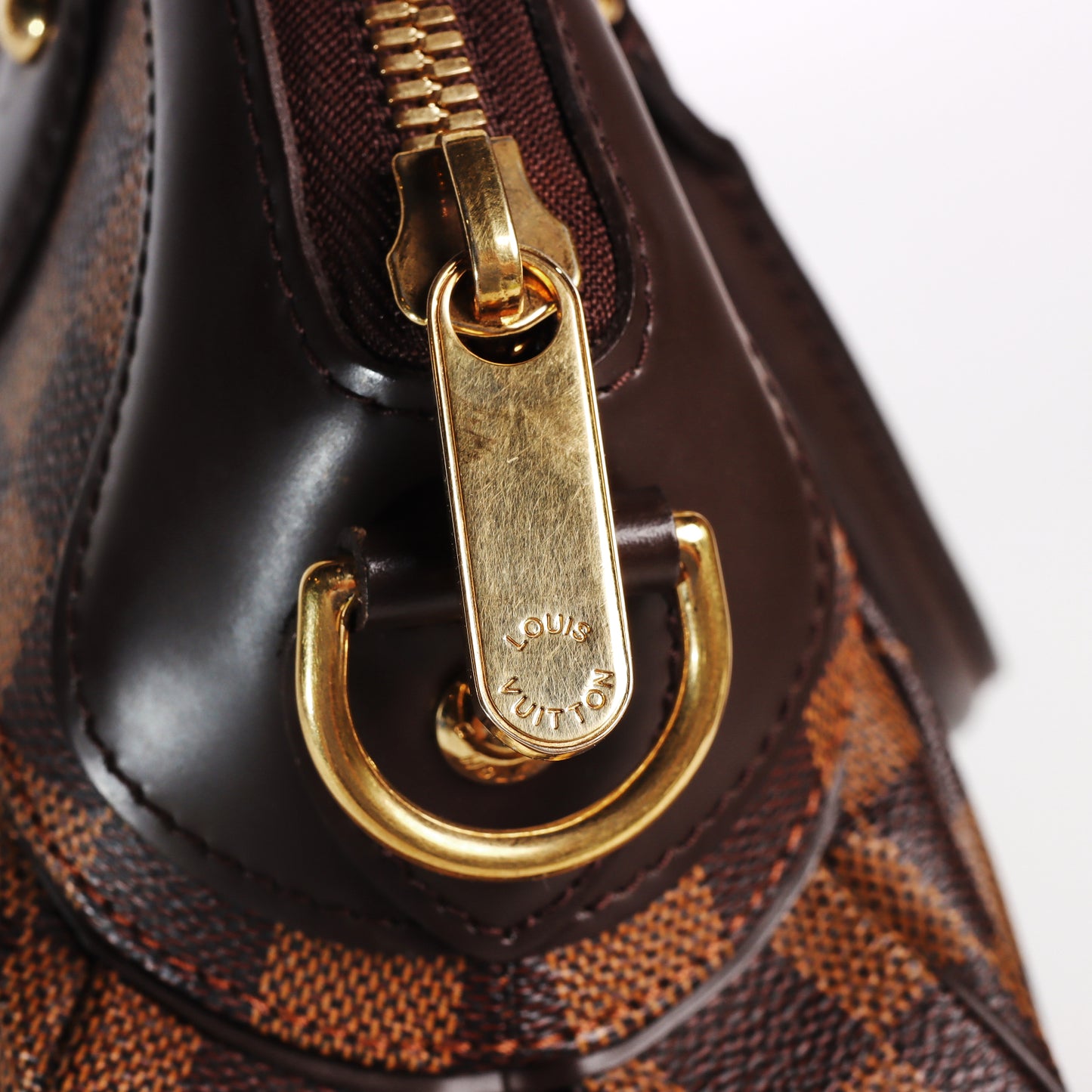 Pre-Owned Louis Vuitton Trevi Brown Damier Ebene Coated Canvas Shoulder Bag 24799340