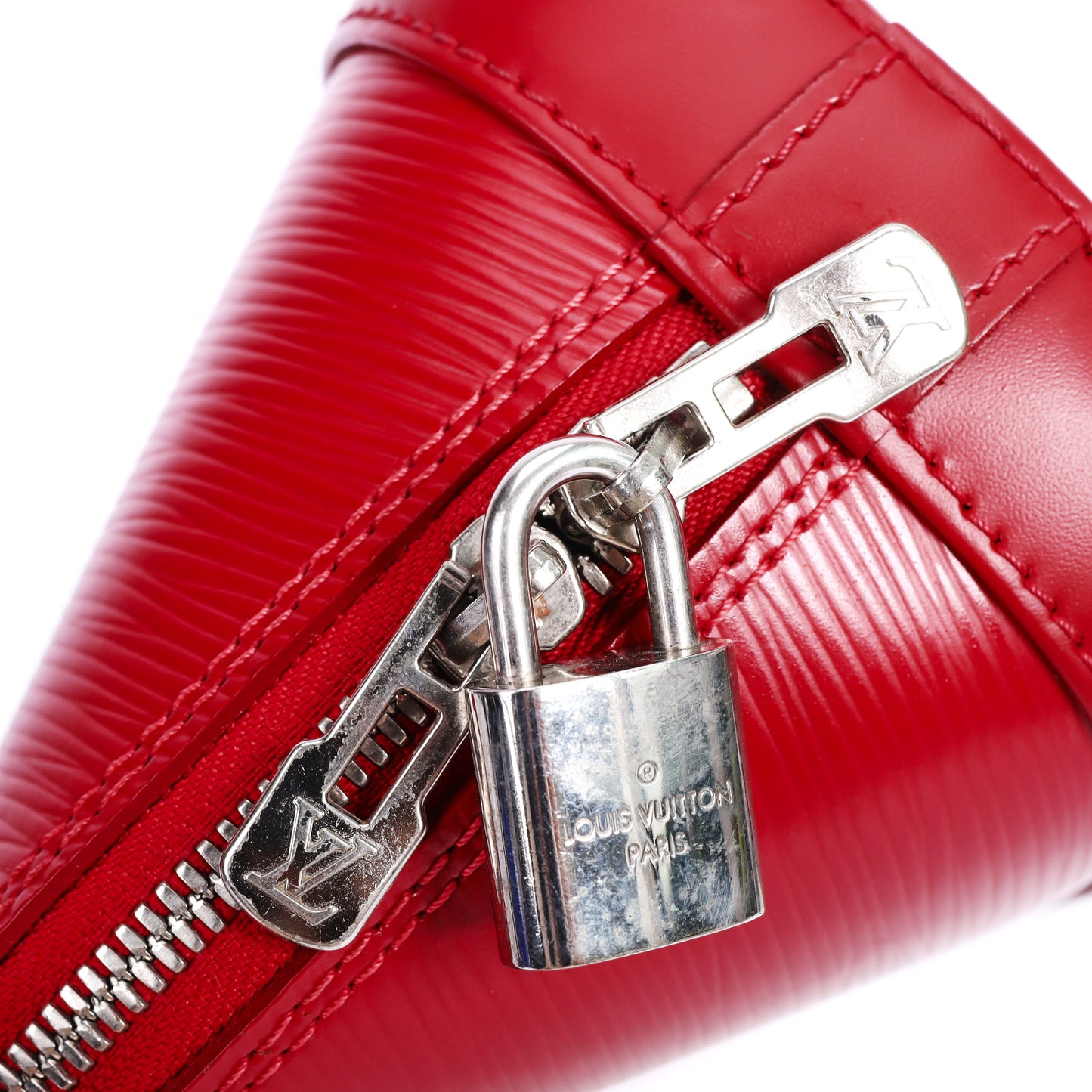 Pre-Owned Louis Vuitton Alma BB Red Epi Calfskin Leather Shoulder Bag 25079498