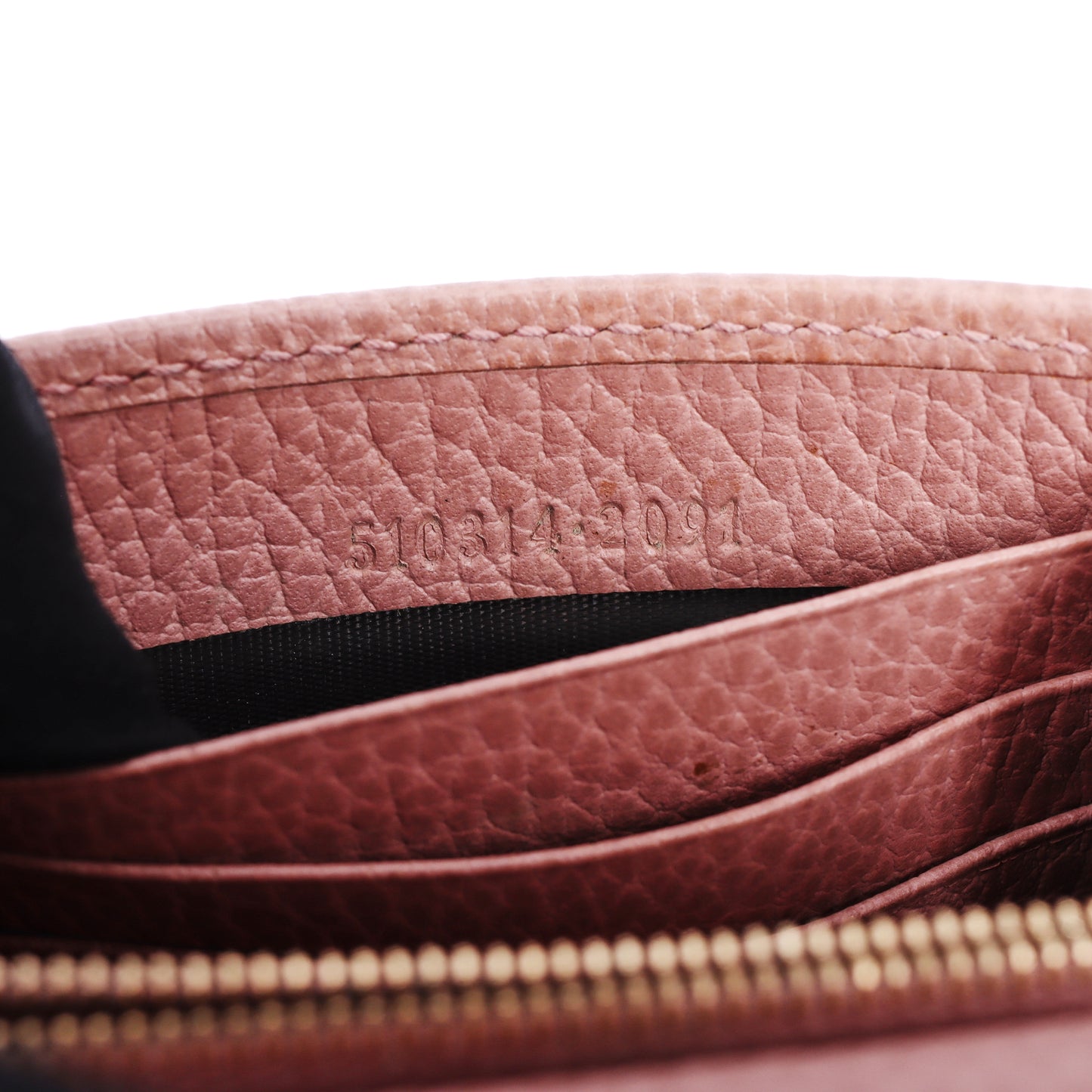 Pre-Owned Gucci Interlocking Pink Calfskin Leather Wallet on Chain 26808807 c