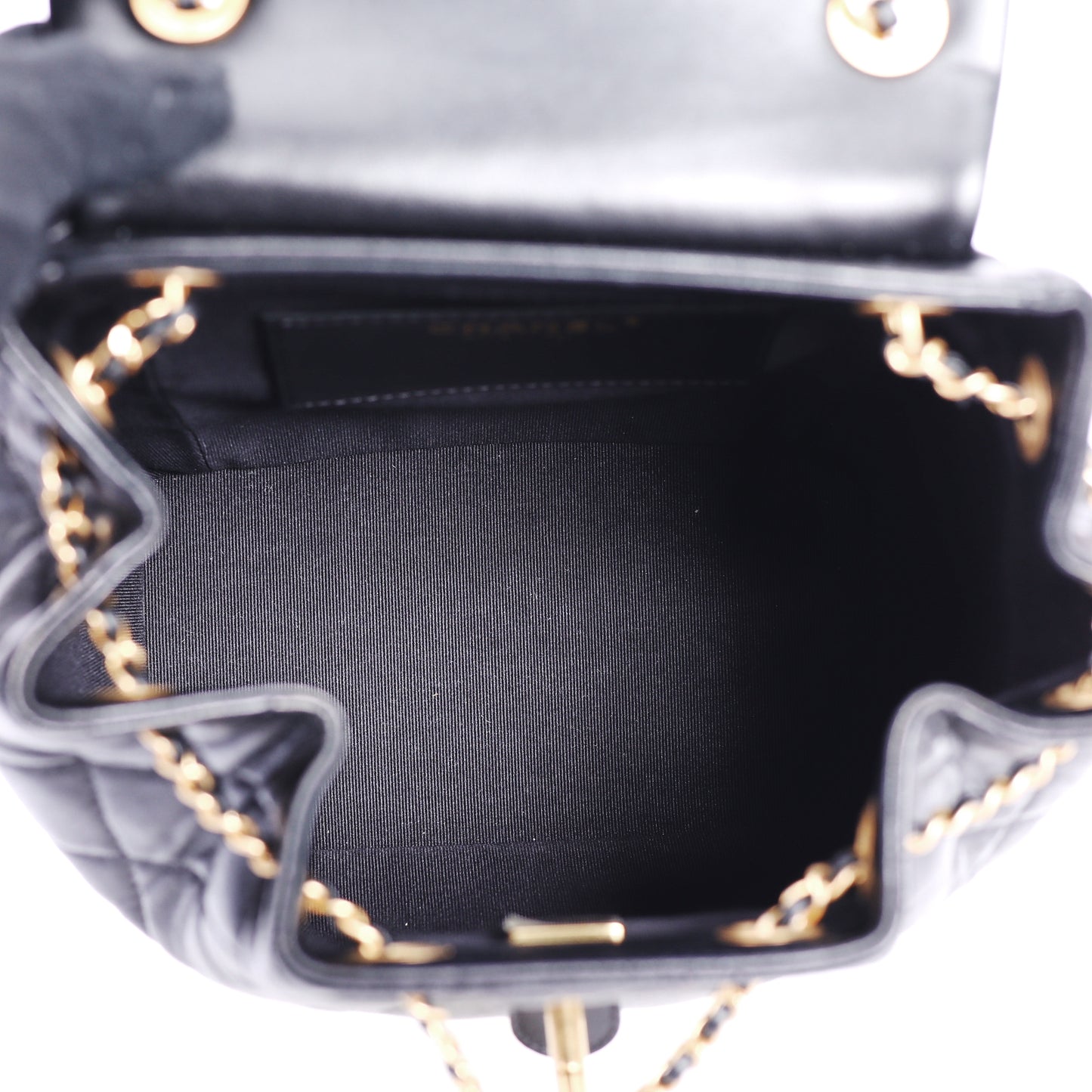 Pre-Owned Chanel 19 Flap Quilted Black Lambskin Backpack 26883757