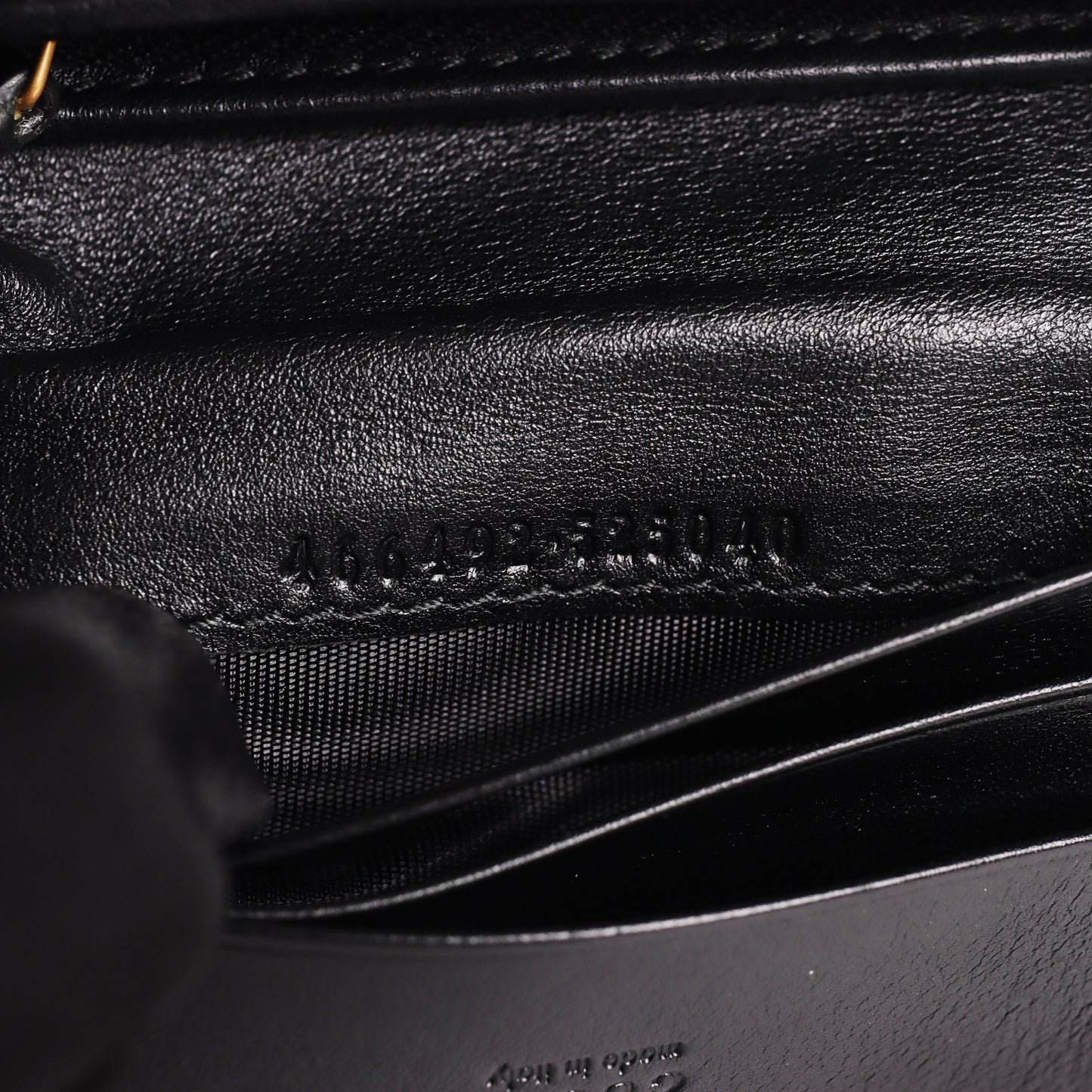 Pre-Owned Gucci Marmont Black Calfskin Wallet 27063562