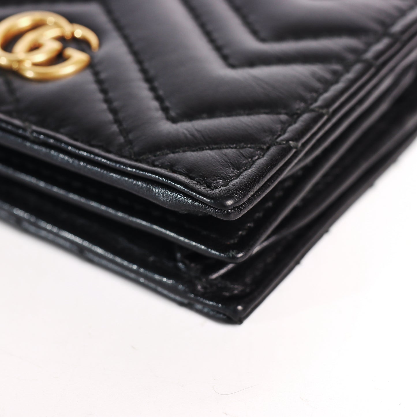 Pre-Owned Gucci Marmont Black Calfskin Wallet 27063562