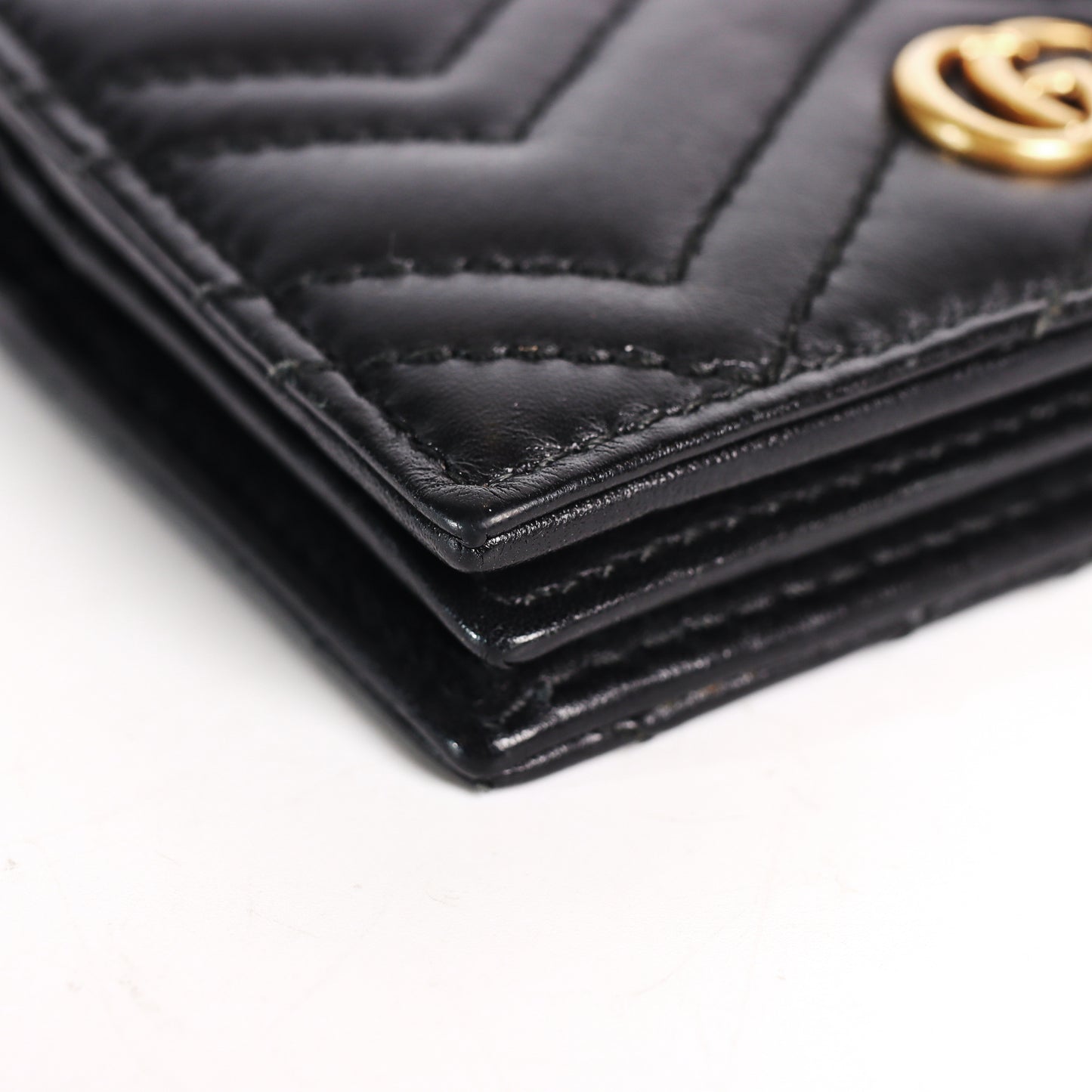 Pre-Owned Gucci Marmont Black Calfskin Wallet 27063562