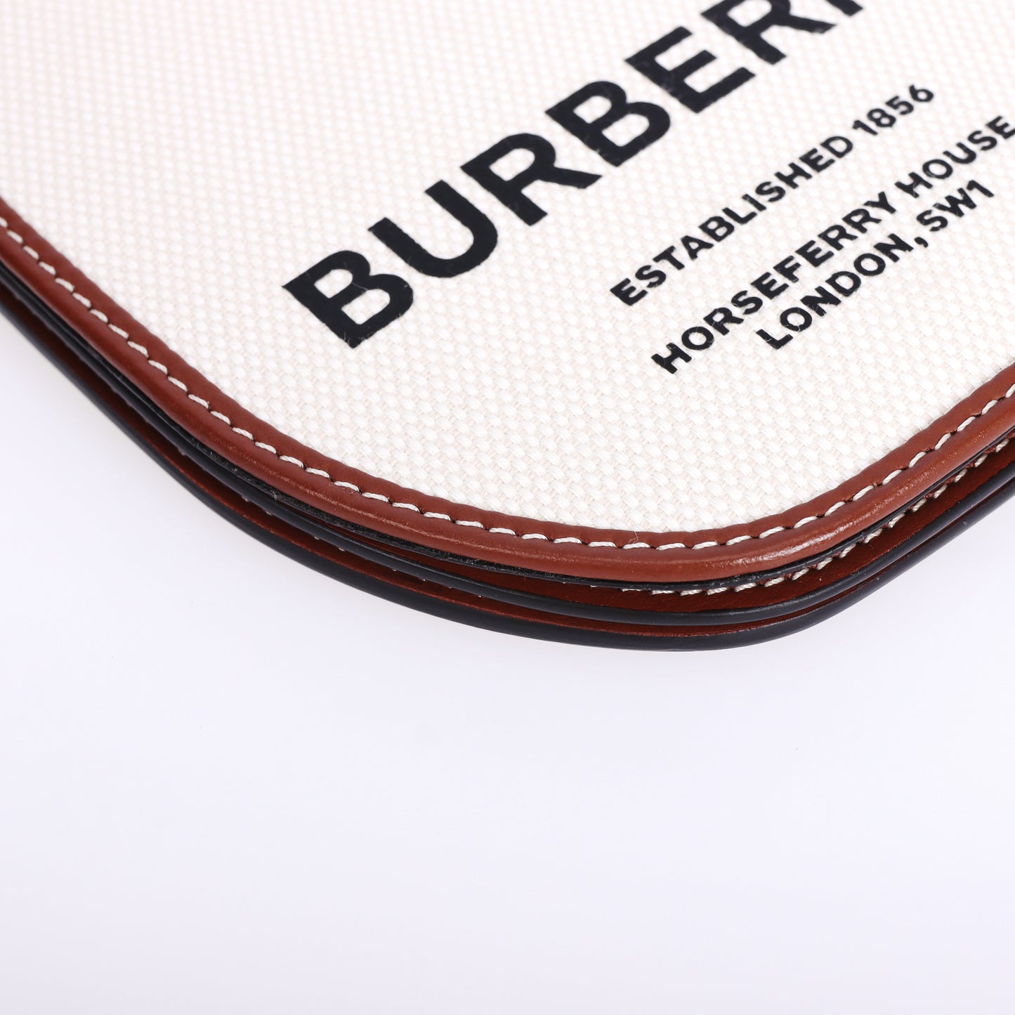Pre-Owned Burberry  Beige  Canvas Shoulder Bag 27933890