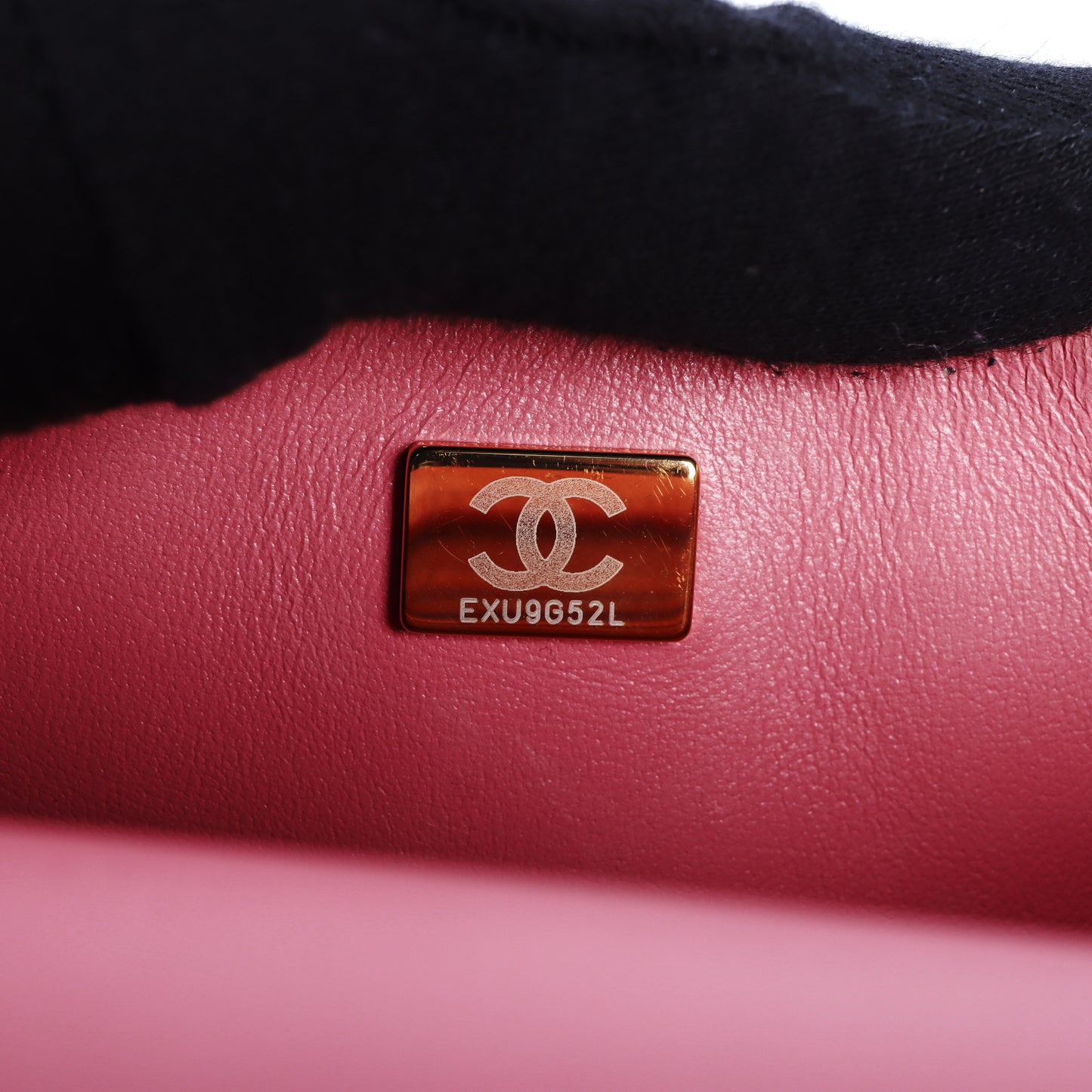 Pre-Owned Chanel Classic Flap Pink Lambskin Shoulder Bag 34250421