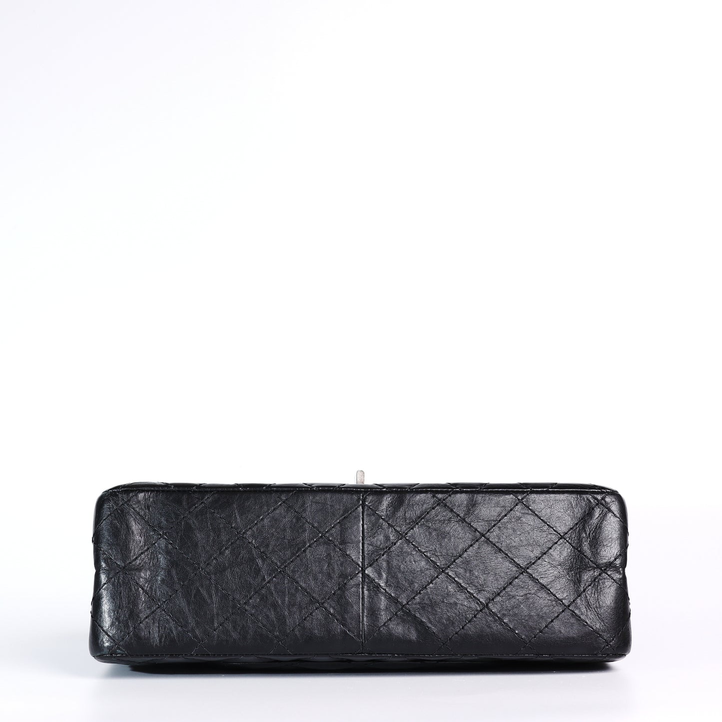 Pre-Owned Chanel 2.55 Reissue  Black Calfskin Shoulder Bag 34487178 L