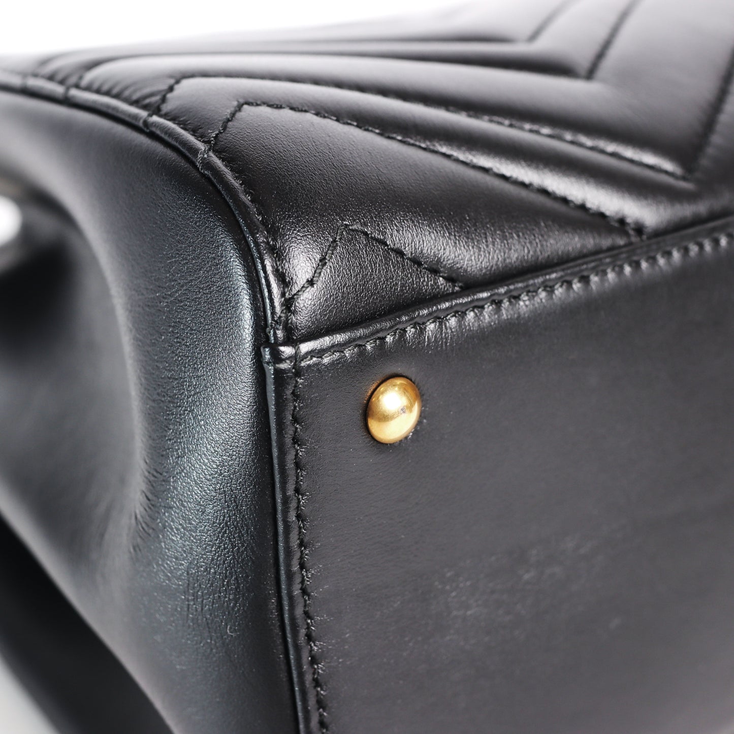 Pre-Owned Gucci GG Marmont Black Matelassé Calfskin Shoulder Bag 35428517