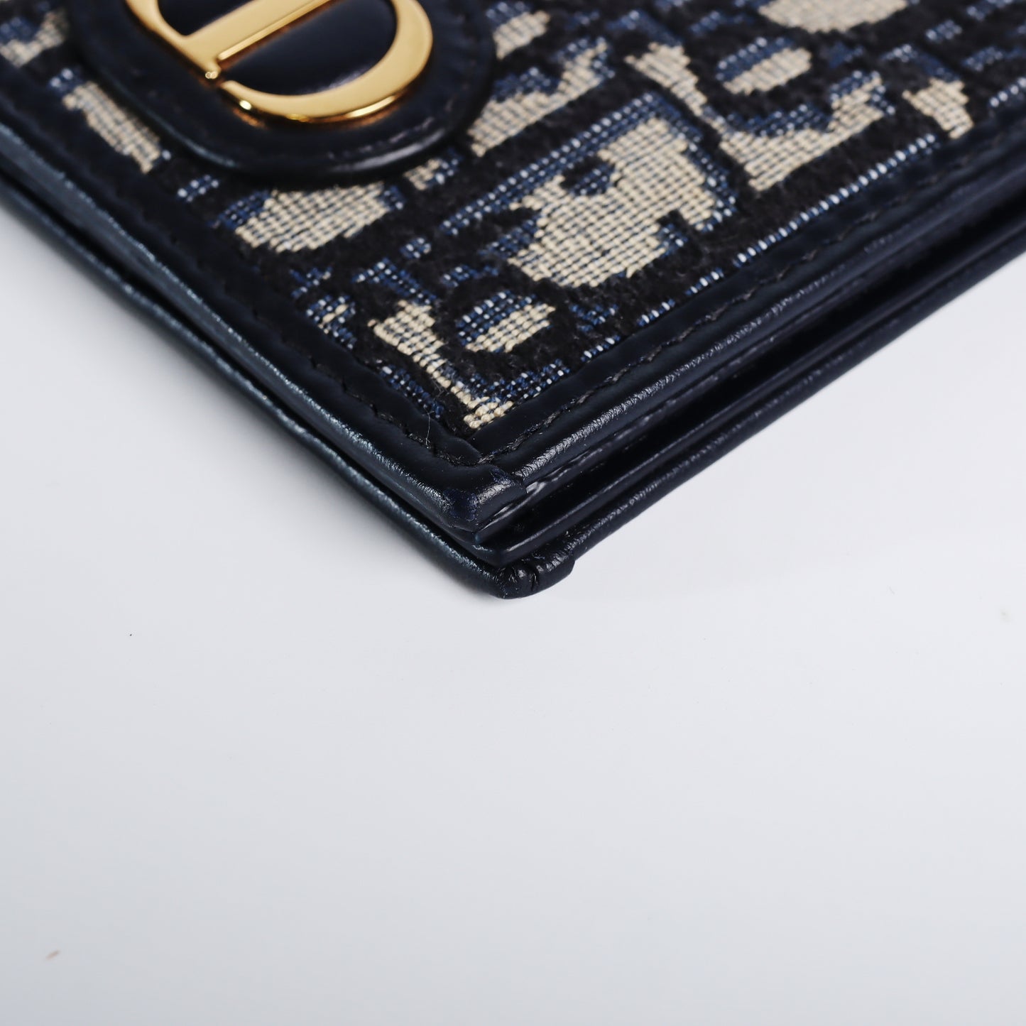 Pre‑Owned Dior 30 Montaigne Dark Blue Oblique canvas Wallet 35750334