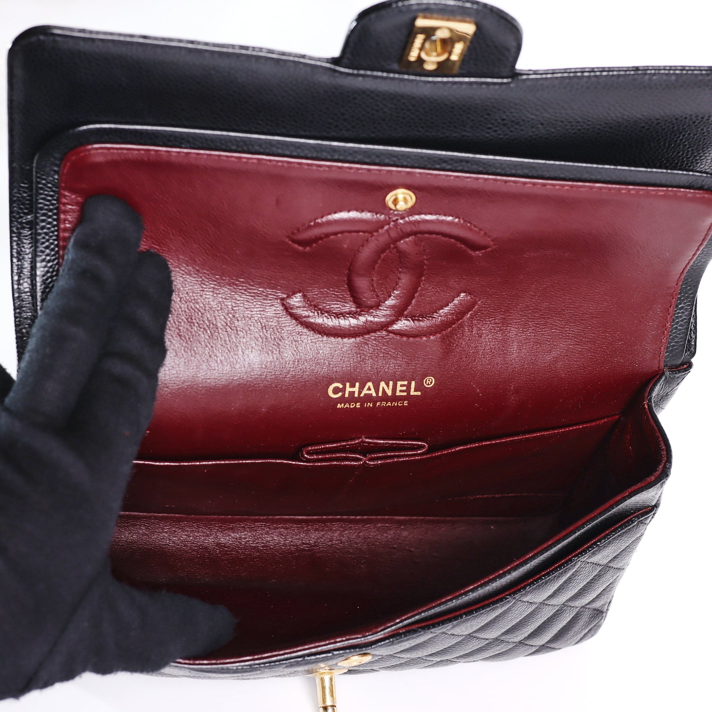 Pre-Owned Chanel Classic Flap Medium Black Quilted Calfskin Leather Crossbody Bag 37341015