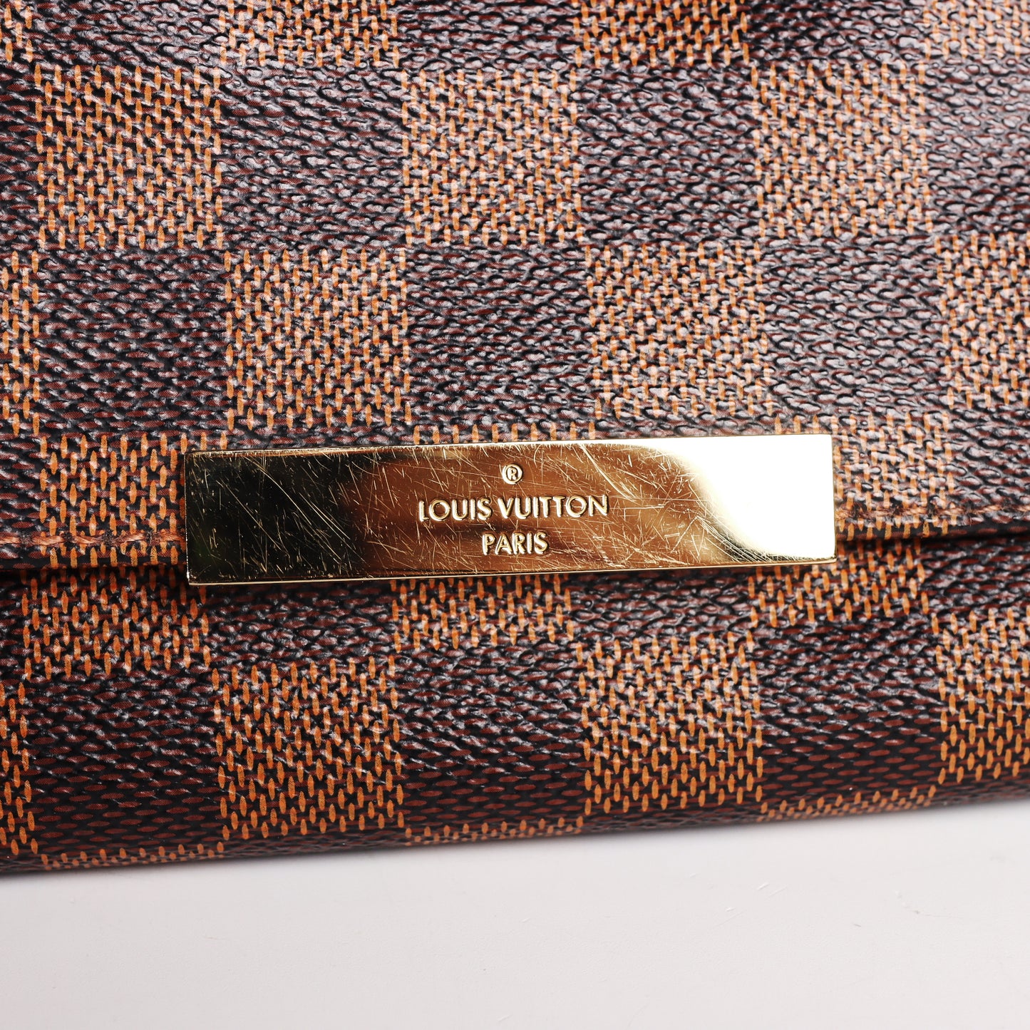 Pre-Owned Louis Vuitton Favorite Damier Ebene Brown Coated Canvas Shoulder Bag 37639758