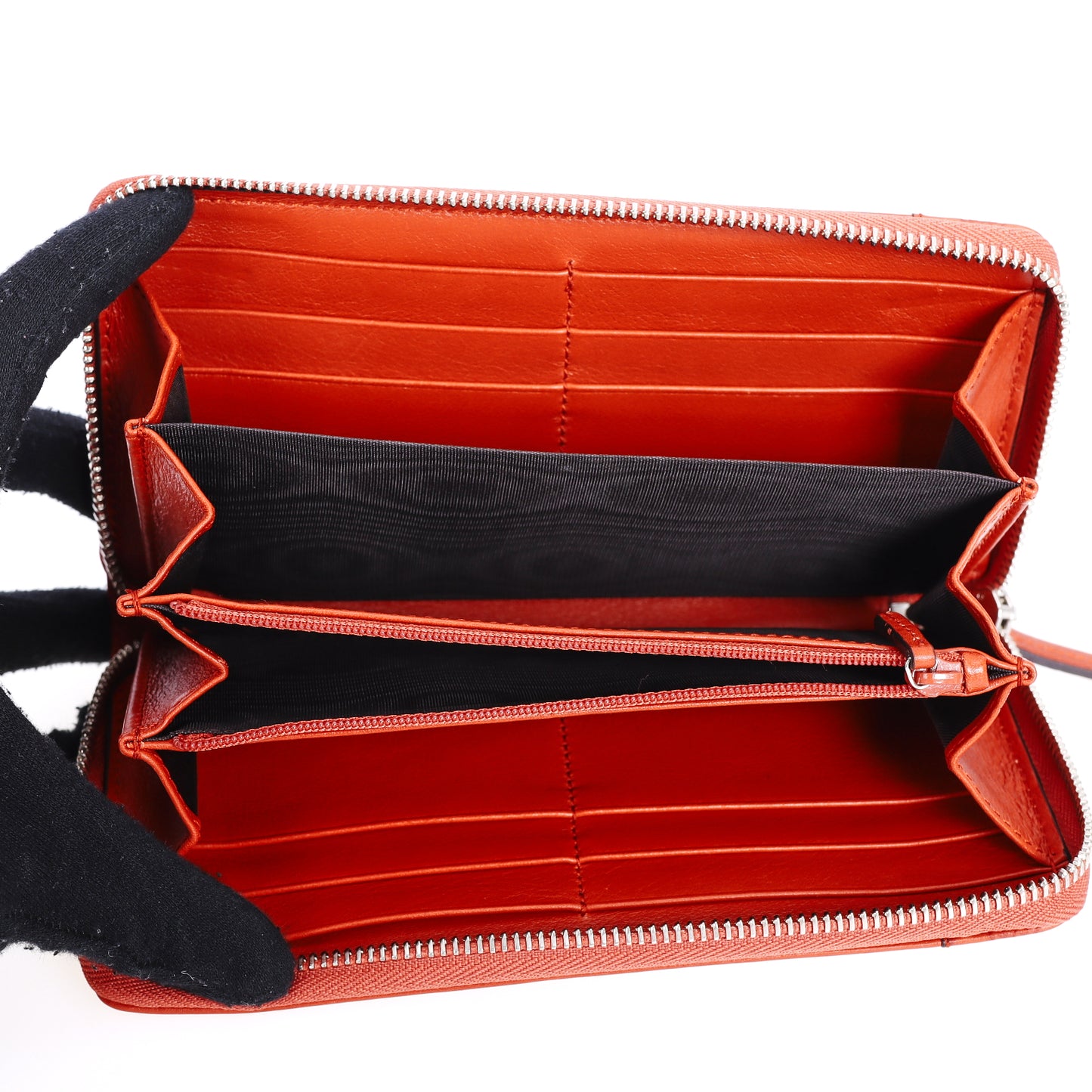 Pre-Owned Gucci Shima Orange Calfskin Long Wallet 38181727