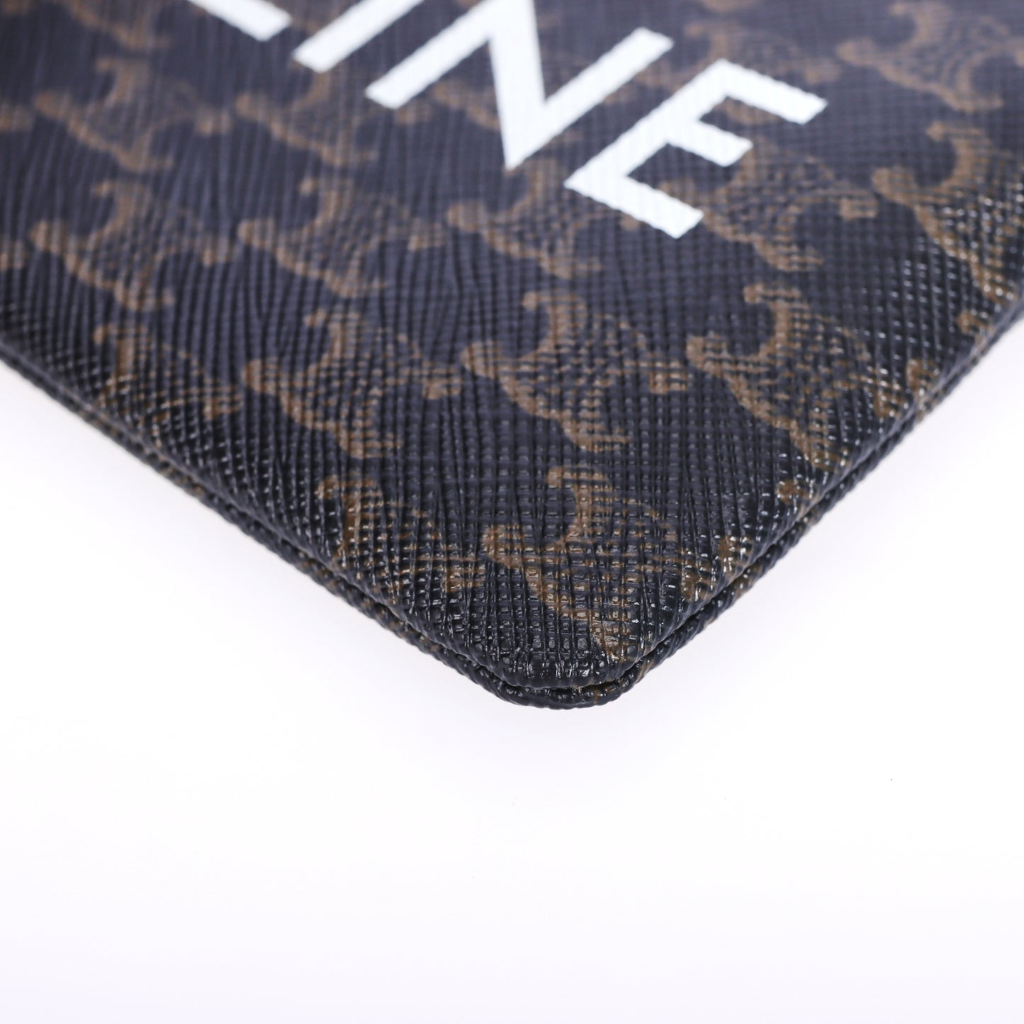 Pre-Owned Celine Triomphe  Small Size Dark Brown Coated Canvas Wallet 42261579