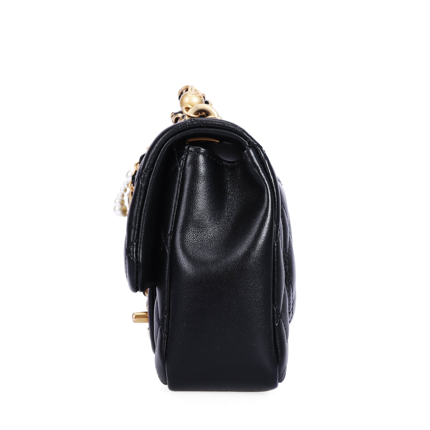 Pre-Owned Chanel Classic Flap Black Calfskin Leather Shoulder Bag 44843683