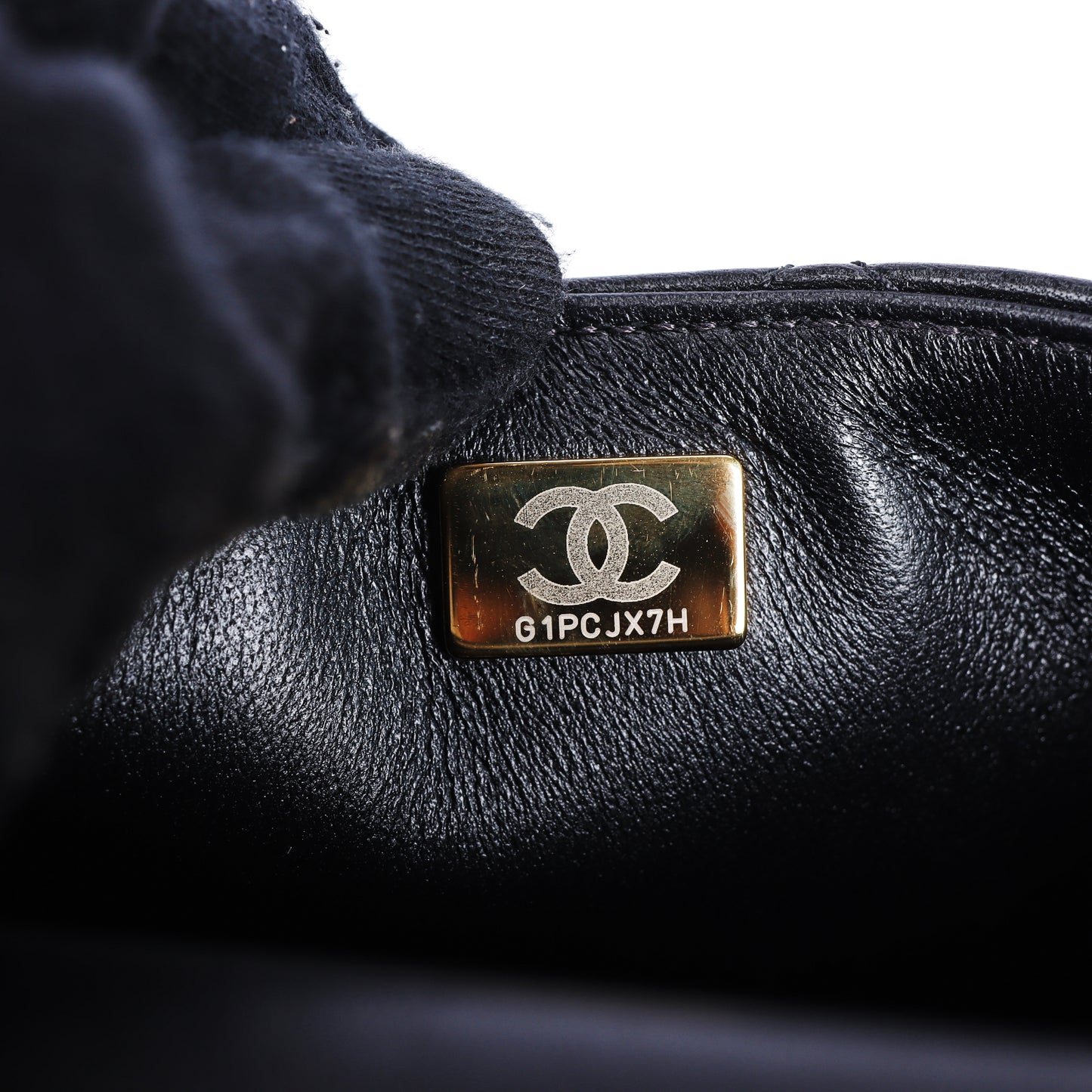 Pre-Owned Chanel Classic Flap Black Calfskin Leather Shoulder Bag 44843683