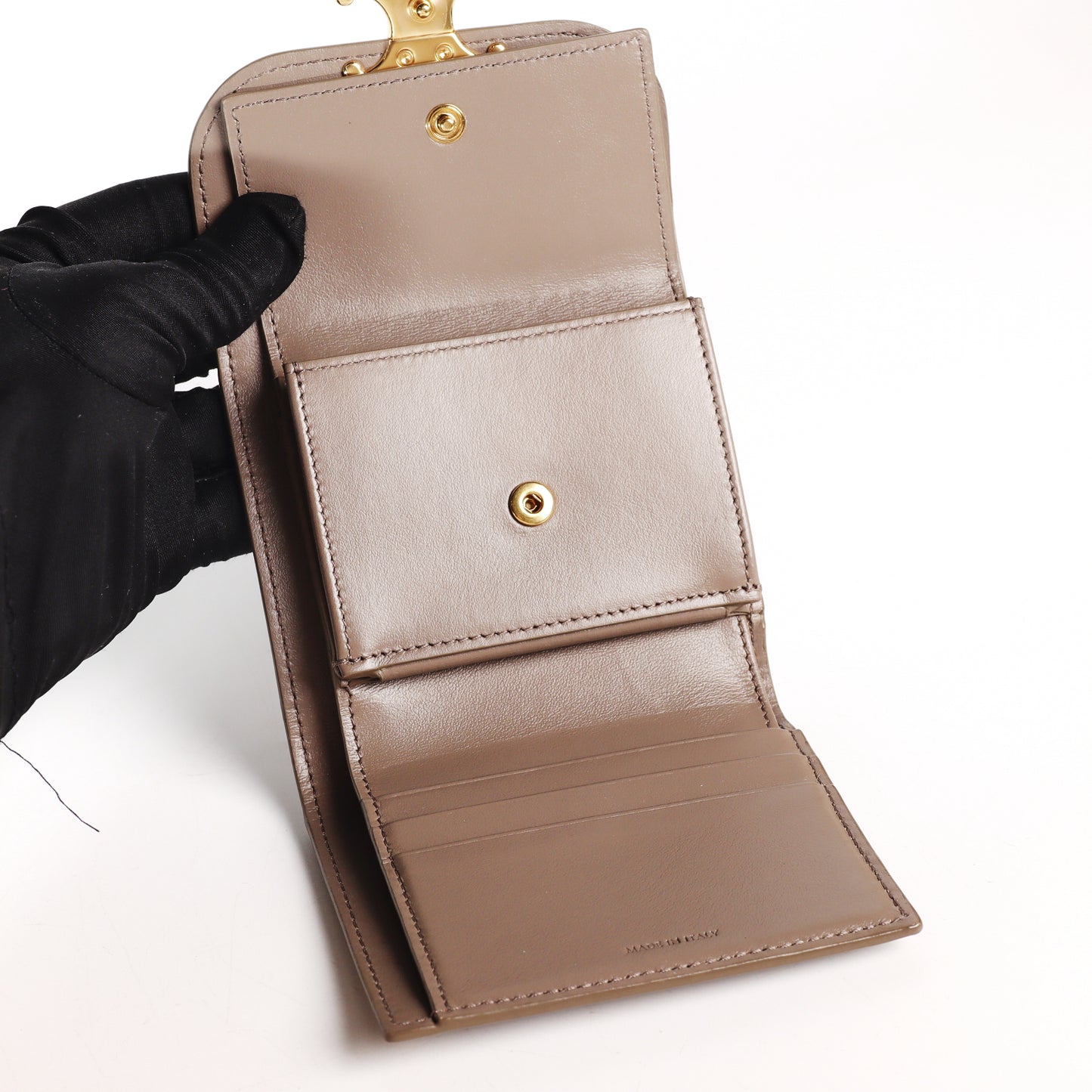 Pre-Owned Celine Triomphe Taupe Calfskin Small Wallet 45551722