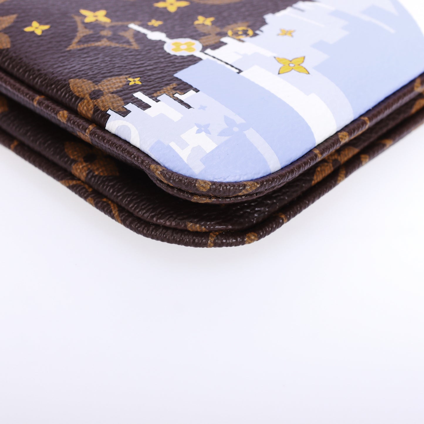 Pre-Owned Louis Vuitton Double Zip Pochette Brown Coated Canvas Crossbody Bag 46381780