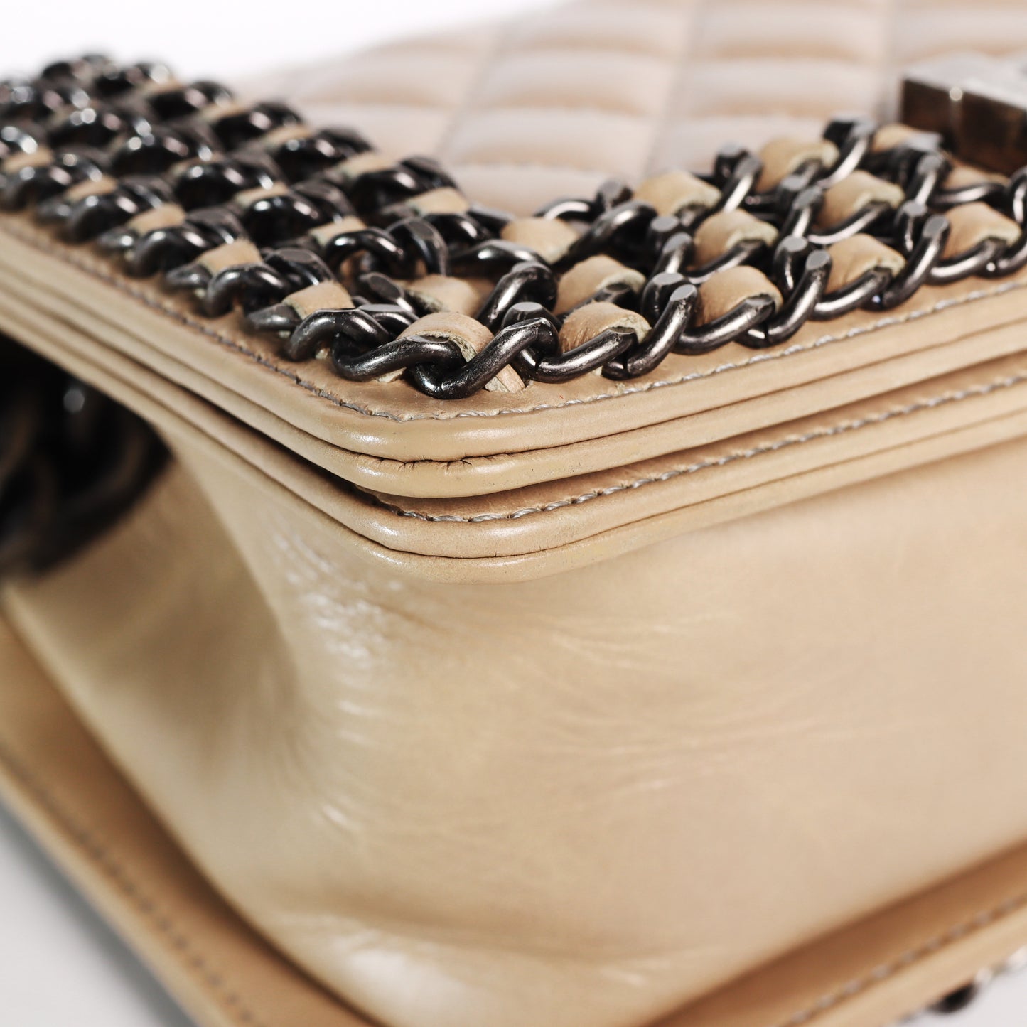 Pre-Owned Chanel Small Size Le Boy Beige Calfskin Shoulder Bag 51706967 L