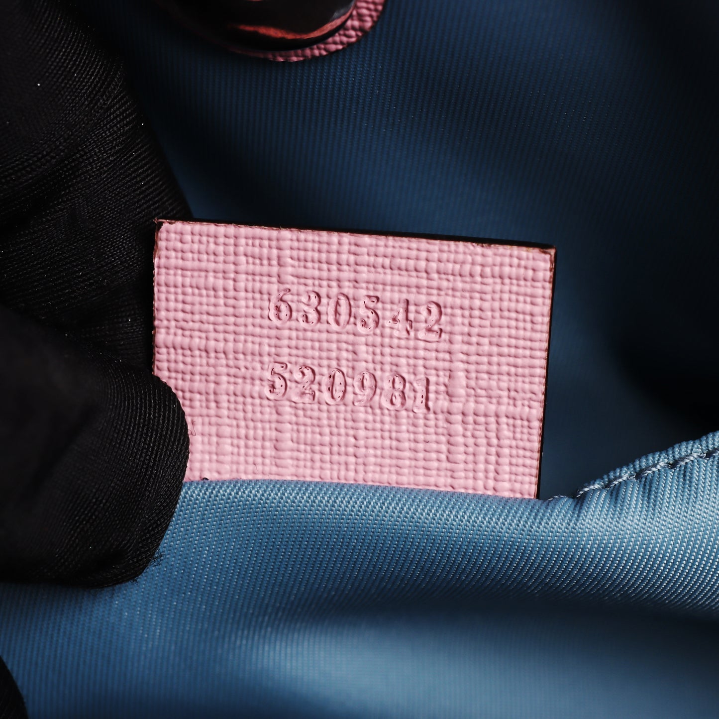 Pre-Owned Gucci Rabbit GG Supreme Beige Coated Canvas Shoulder Bag 52678837