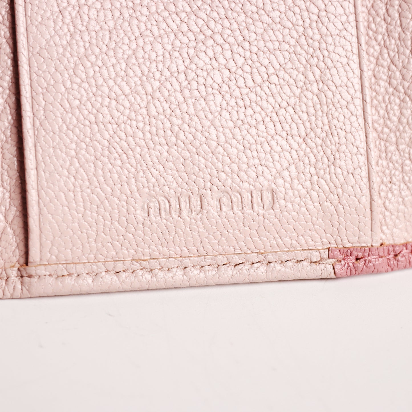 Pre-Owned Miu Miu Bow Pink Calfskin Key Pouch 55977741