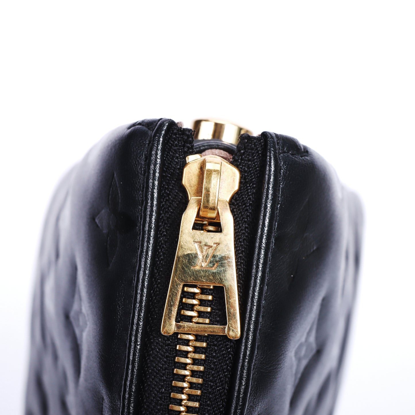 Pre-Owned Louis Vuitton Coussin Black Monogram Embossed Calfskin Shoulder Bag 61286242