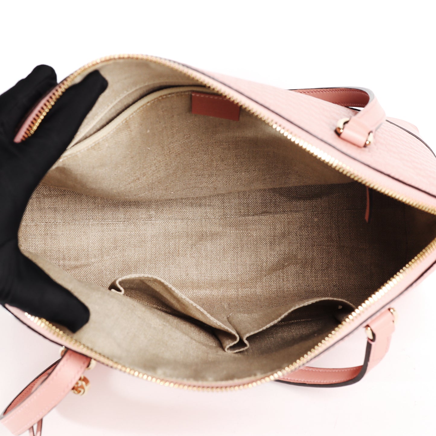 Pre-Owned Gucci Bree Microguccissima Pink Calfskin Shoulder Bag 64749019