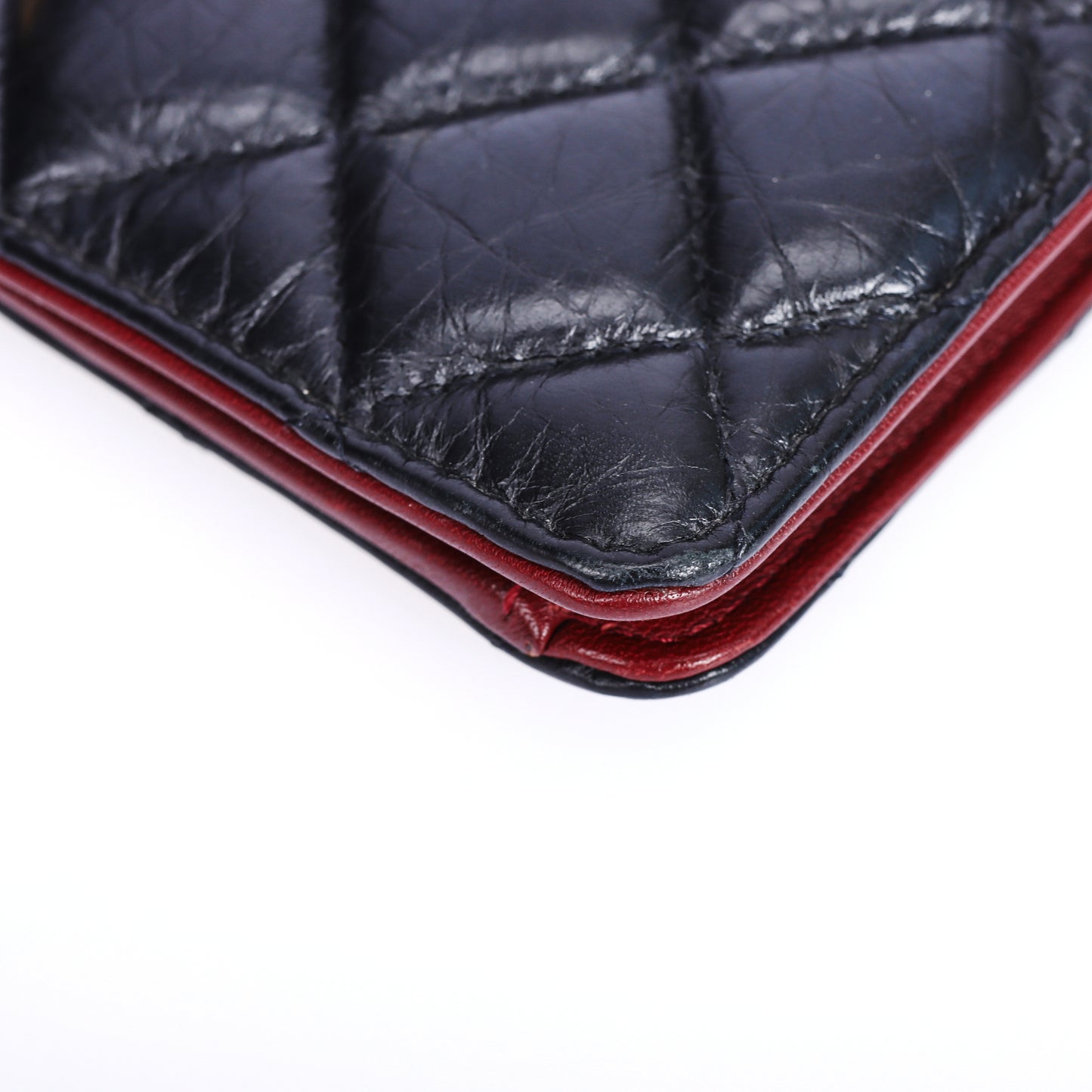 Pre-Owned Chanel Black Quilted Calfskin Leather Wallet 66798715