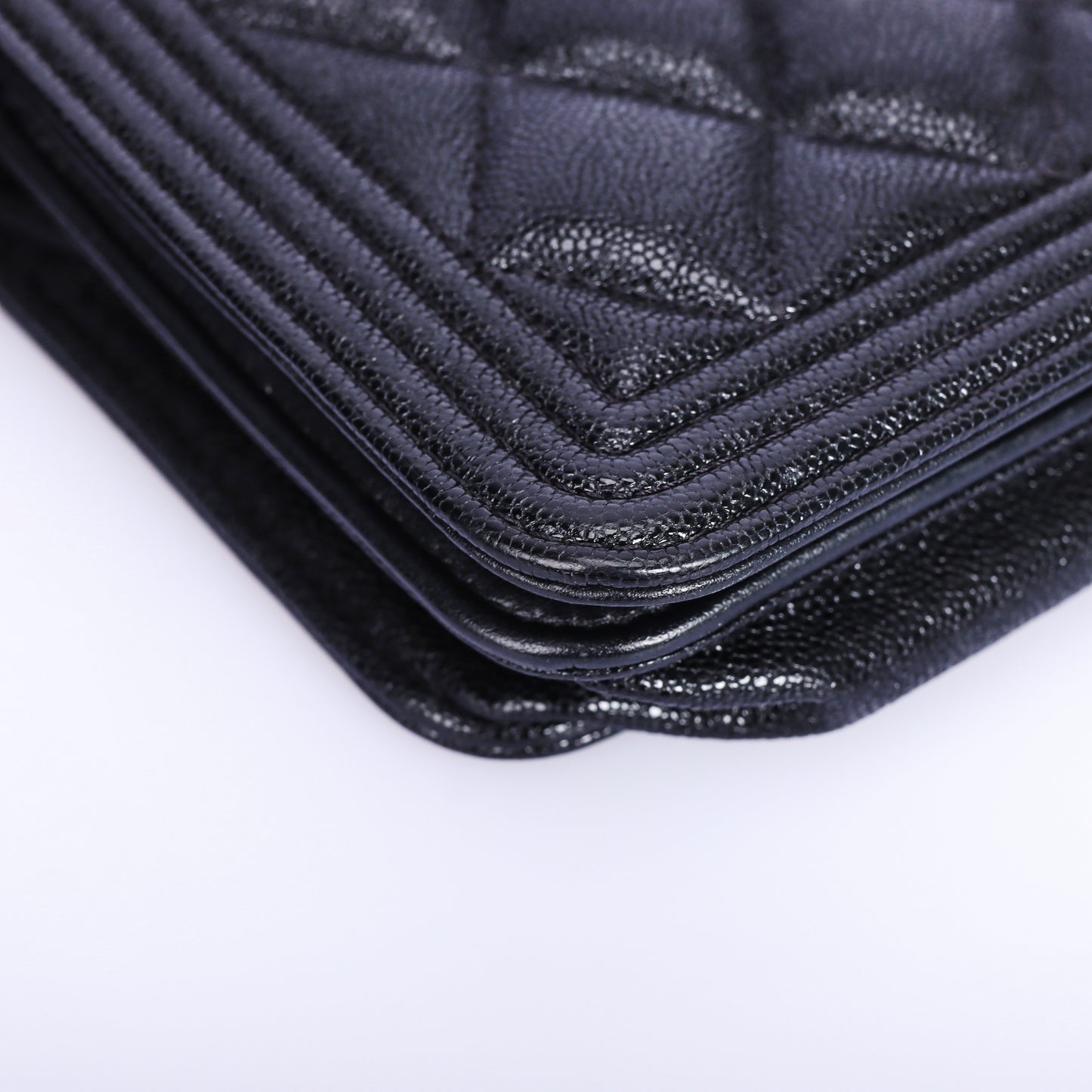 Pre-Owned Chanel Boy Black Calfskin Wallet on Chain 66815808 L