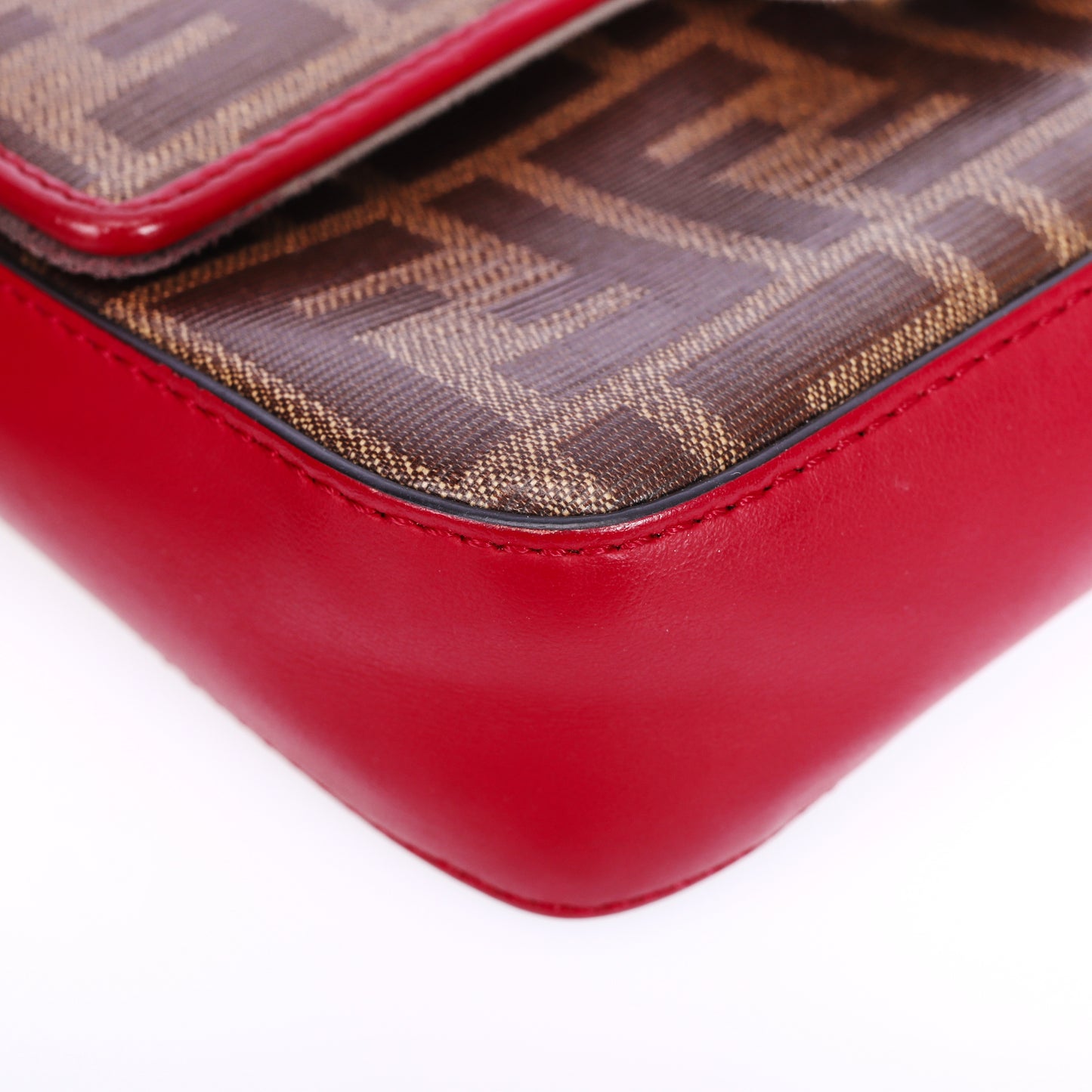 Pre-Owned Fendi FF Brown Red Coated Canvas Shoulder Bag 68273959