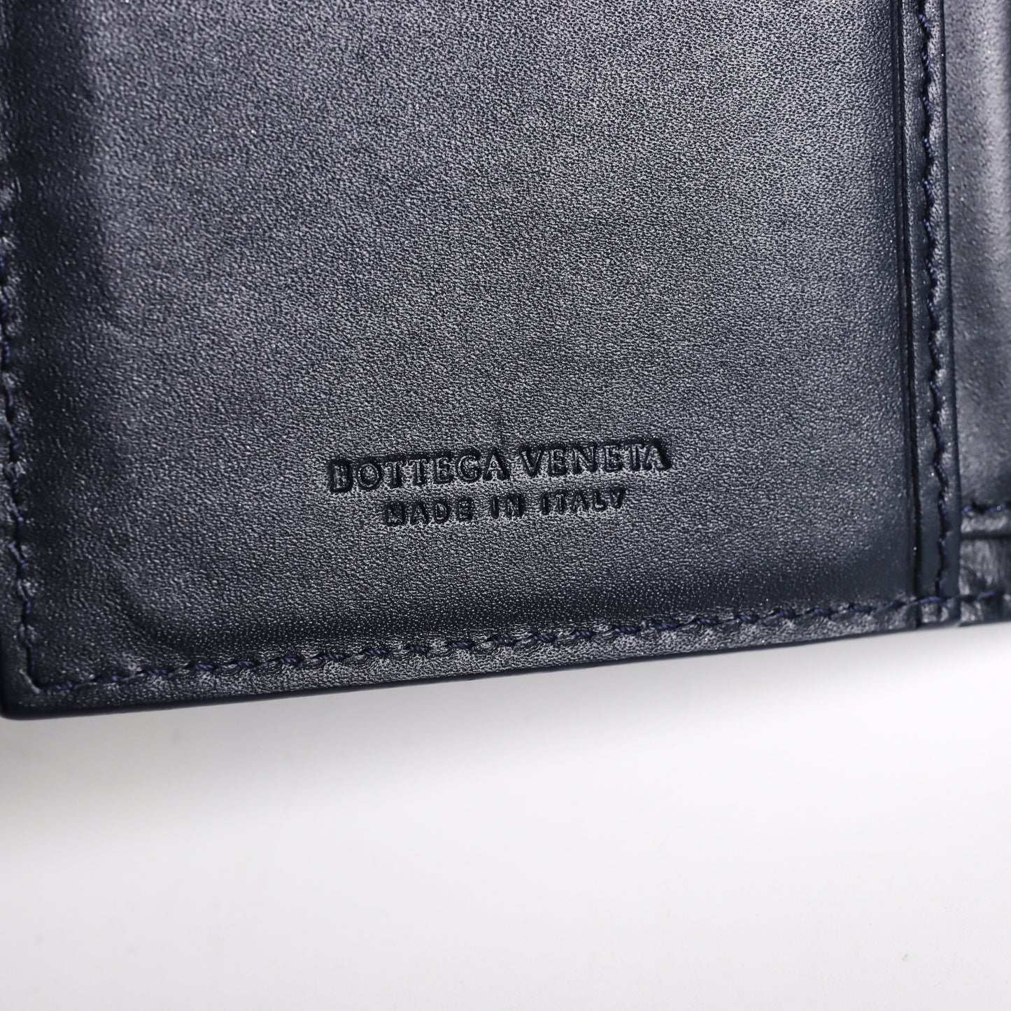 Pre-Owned Bottega Veneta Intrecciato Black Calfskin Wallet 69848781