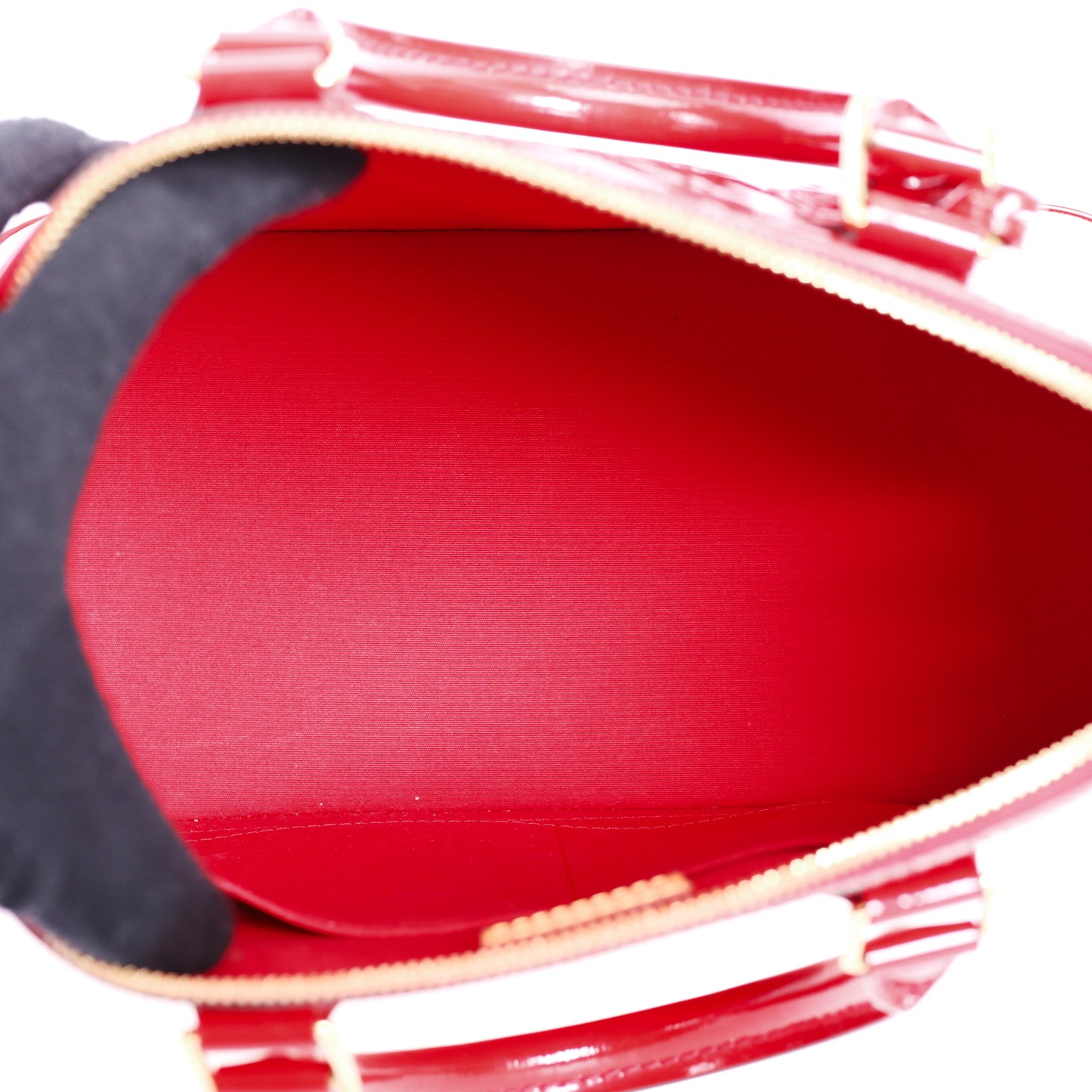 Pre-Owned Louis Vuitton Alma PM Red Patent Leather Shoulder Bag 72014458