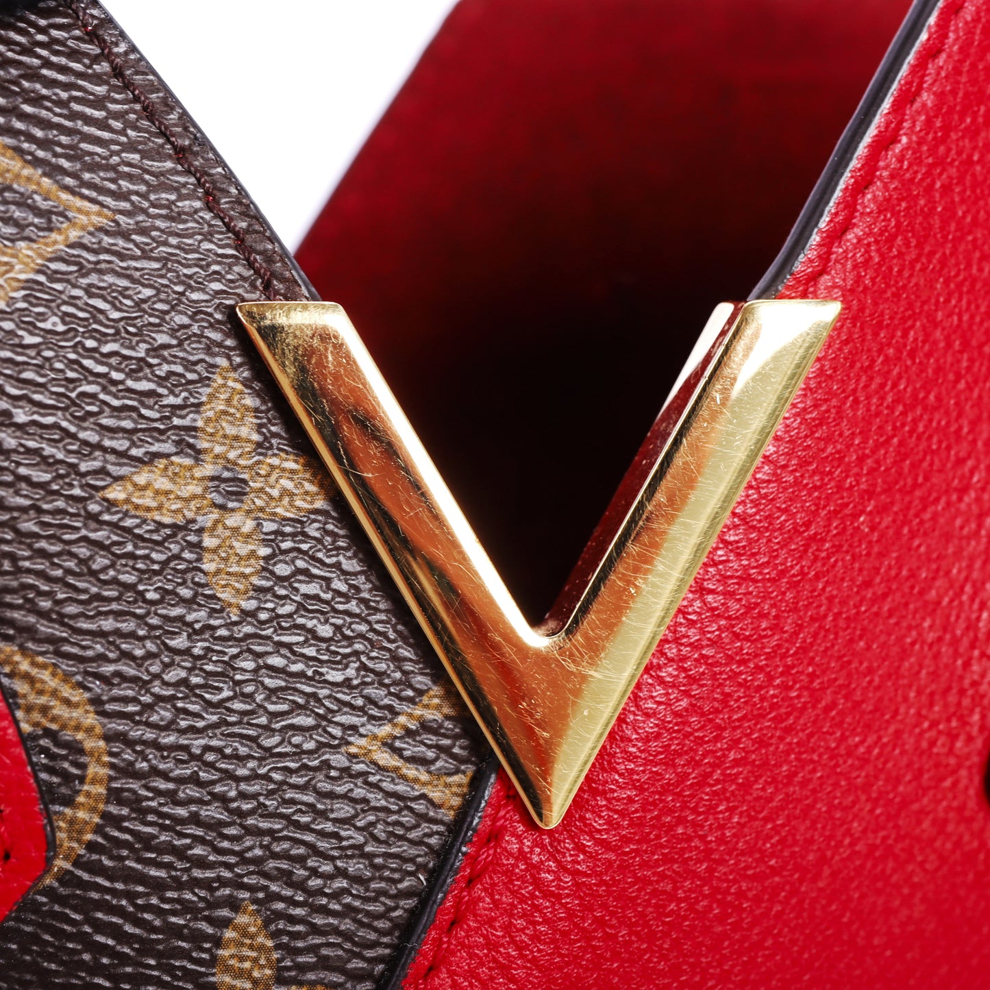 Pre-Owned Louis Vuitton Kimono Monogram Canvas and Red Calfskin Leather Shoulder Bag 75972432