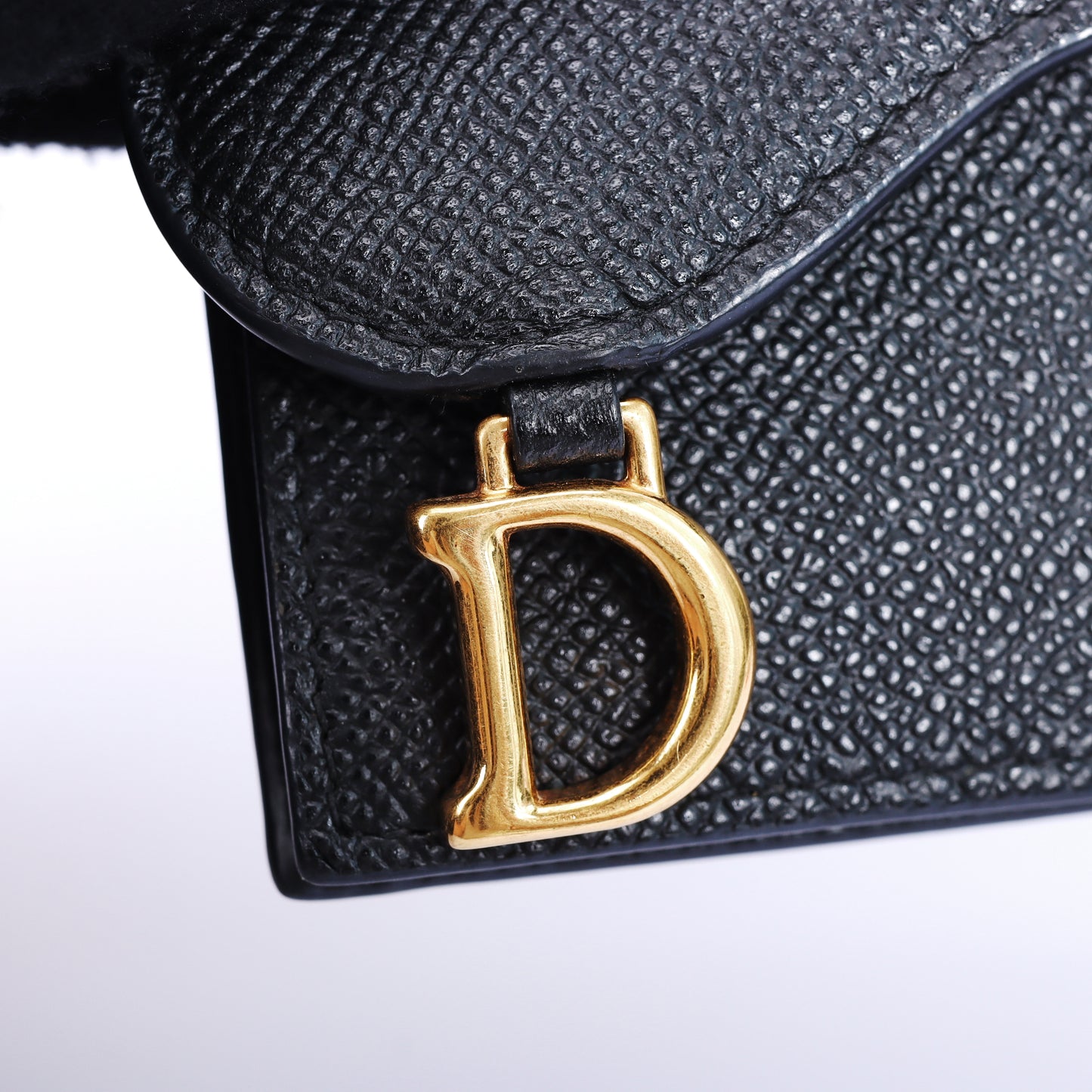 Pre-Owned Dior Saddle Black Grained Calfskin Leather Wallet 76103194