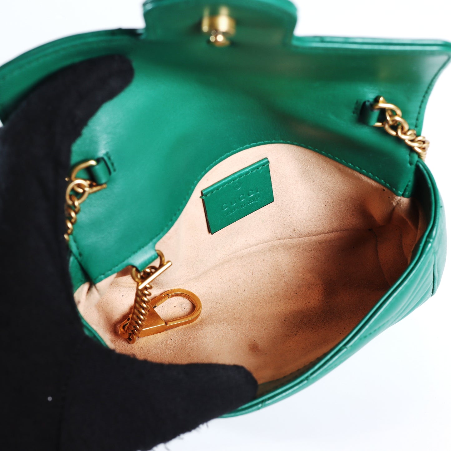 Pre-Owned Gucci GG Marmont Matelassé Green Calfskin Shoulder Bag 78545523