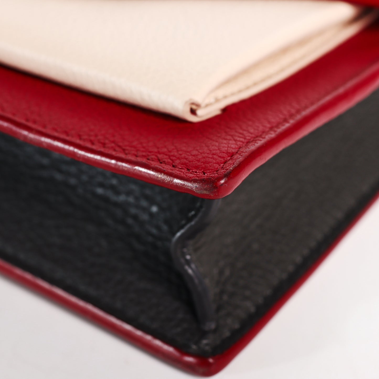 Pre-Owned Louis Vuitton  MyLockMe multicolor Calfskin Wallet on Chain 83434663