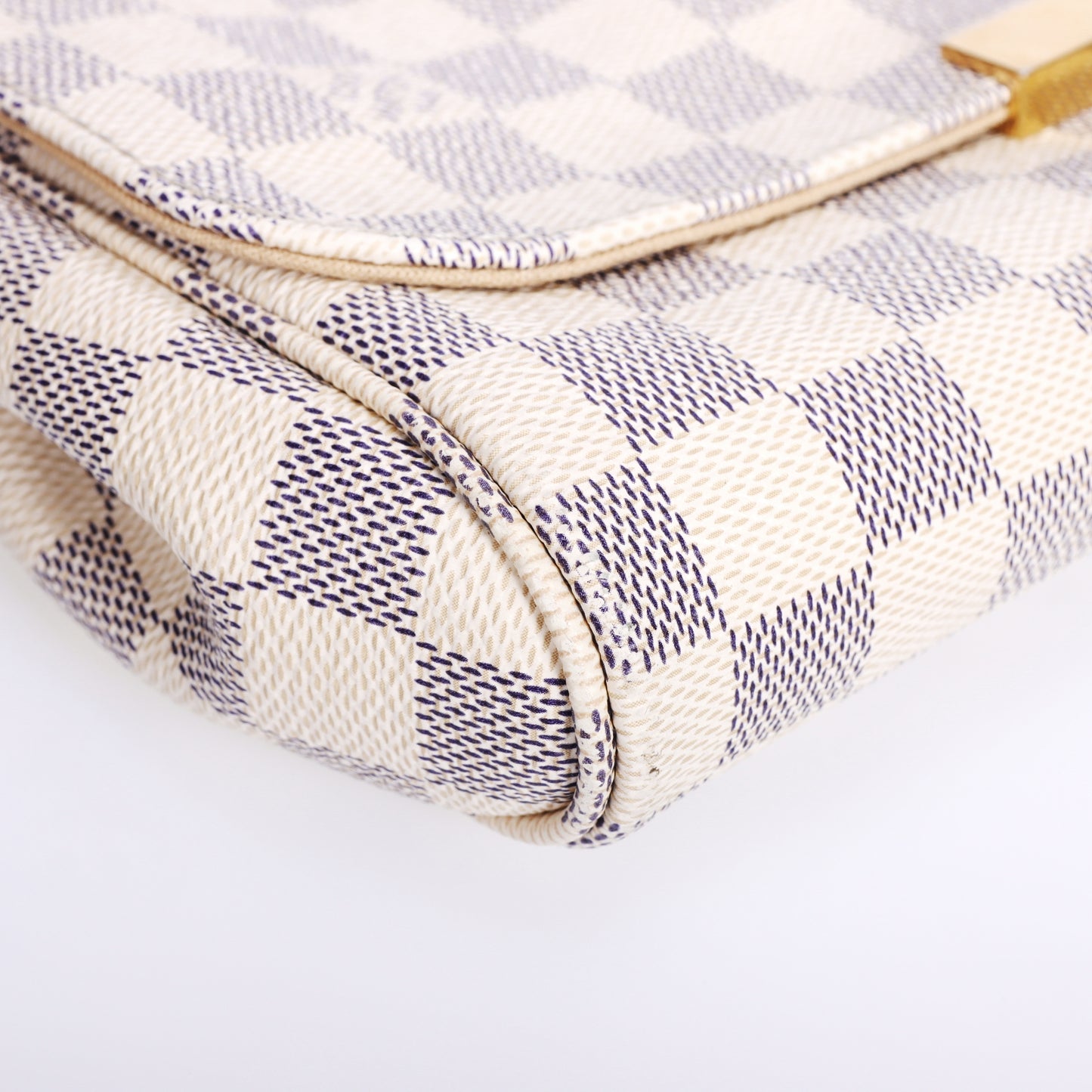 Pre-Owned Louis Vuitton Favorite White Damier Azur Coated Canvas Crossbody Bag 83929893