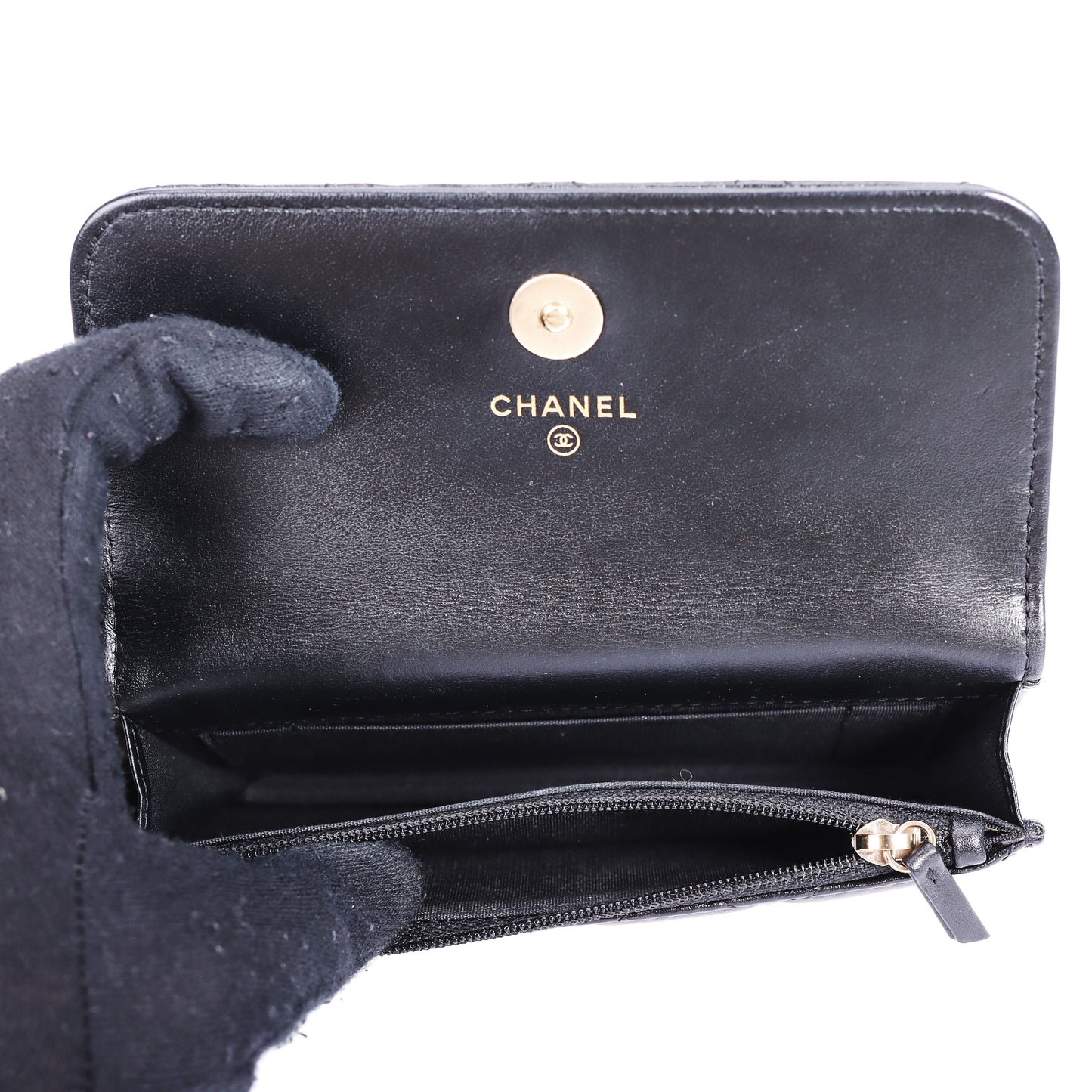 Pre-Owned Chanel Classic Quilted Pearl Handle Black Lambskin Leather Wallet on Chain 85862214