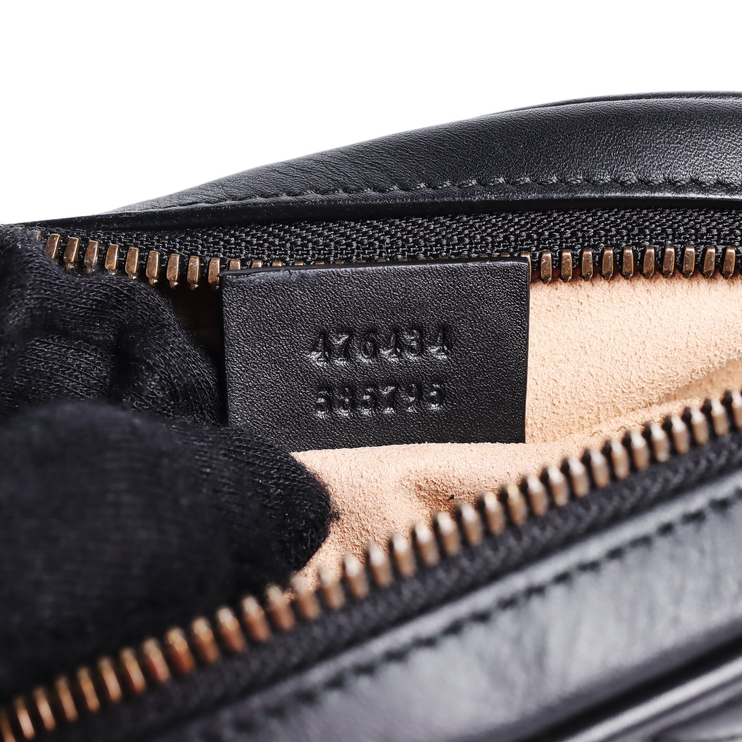 Pre‑Owned Gucci Marmont Black Matelassé GG Calfskin Belt Bag 86311781